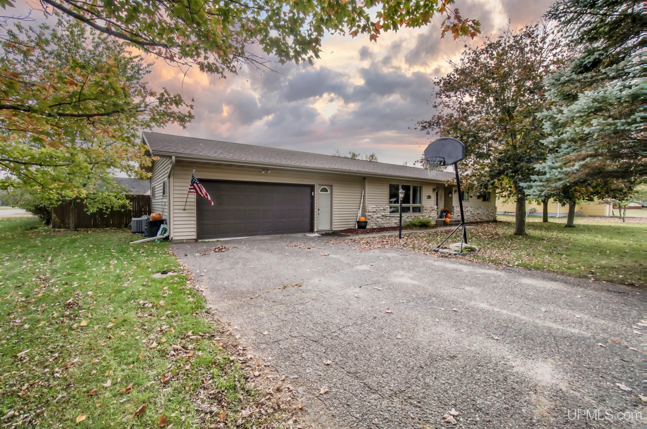 Residential for sale in Quinnesec, Michigan, 50124625