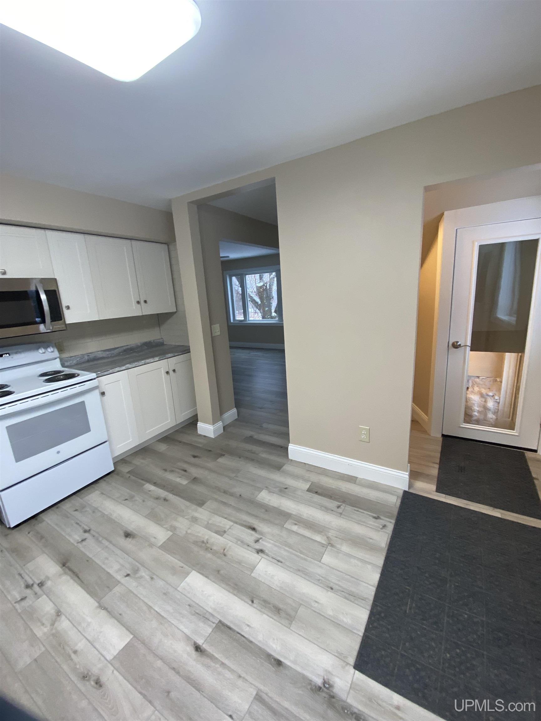 50096 Street Car Hancock, MI 499300000 MLS 50129261 Great Lakes and