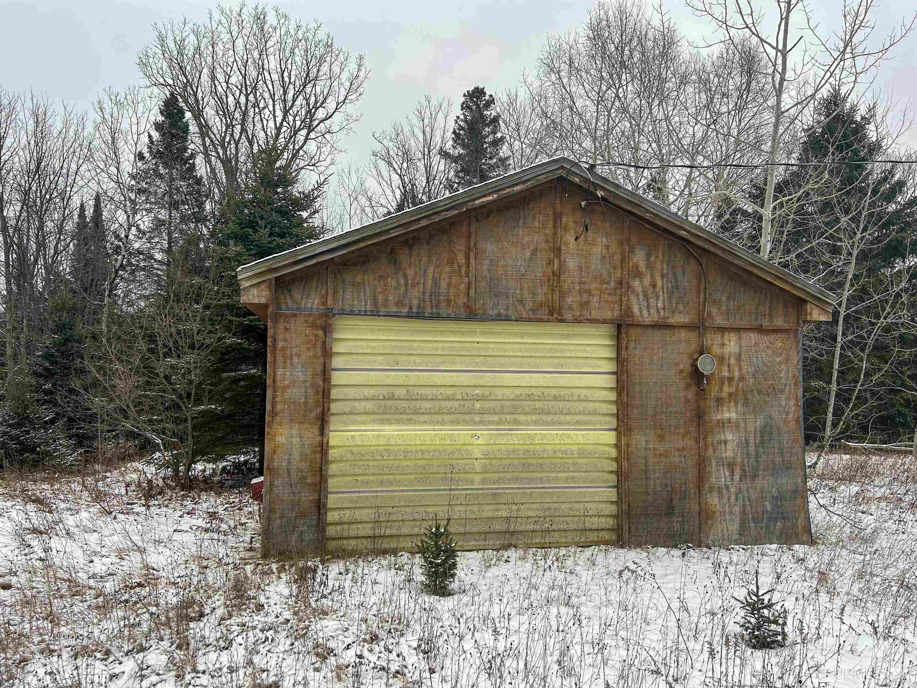 N7176 Indiantown Munising, MI 49862 MLS 50130735 Great Lakes and Land