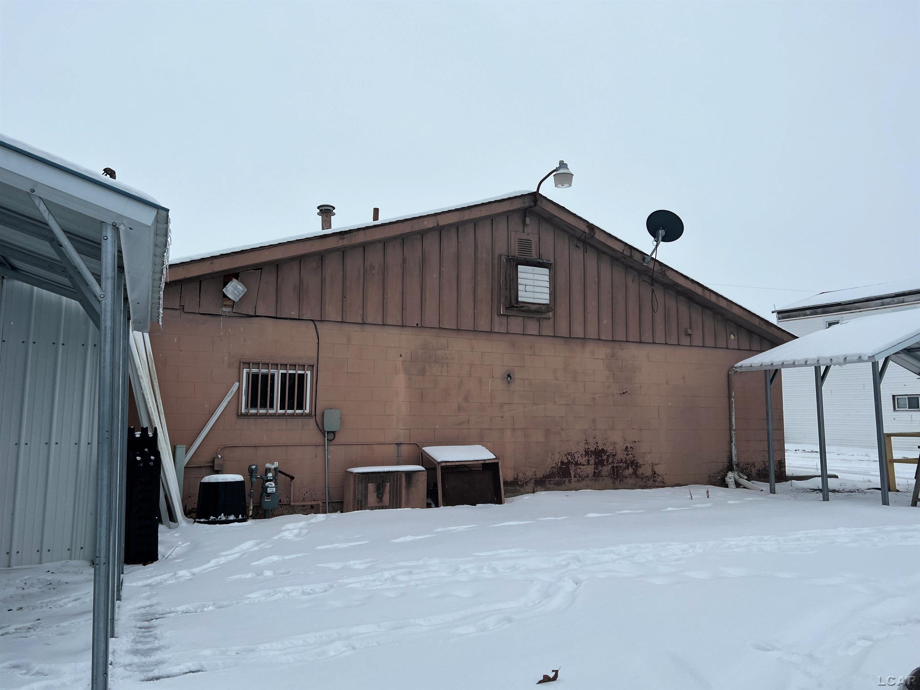 4090 W Weston