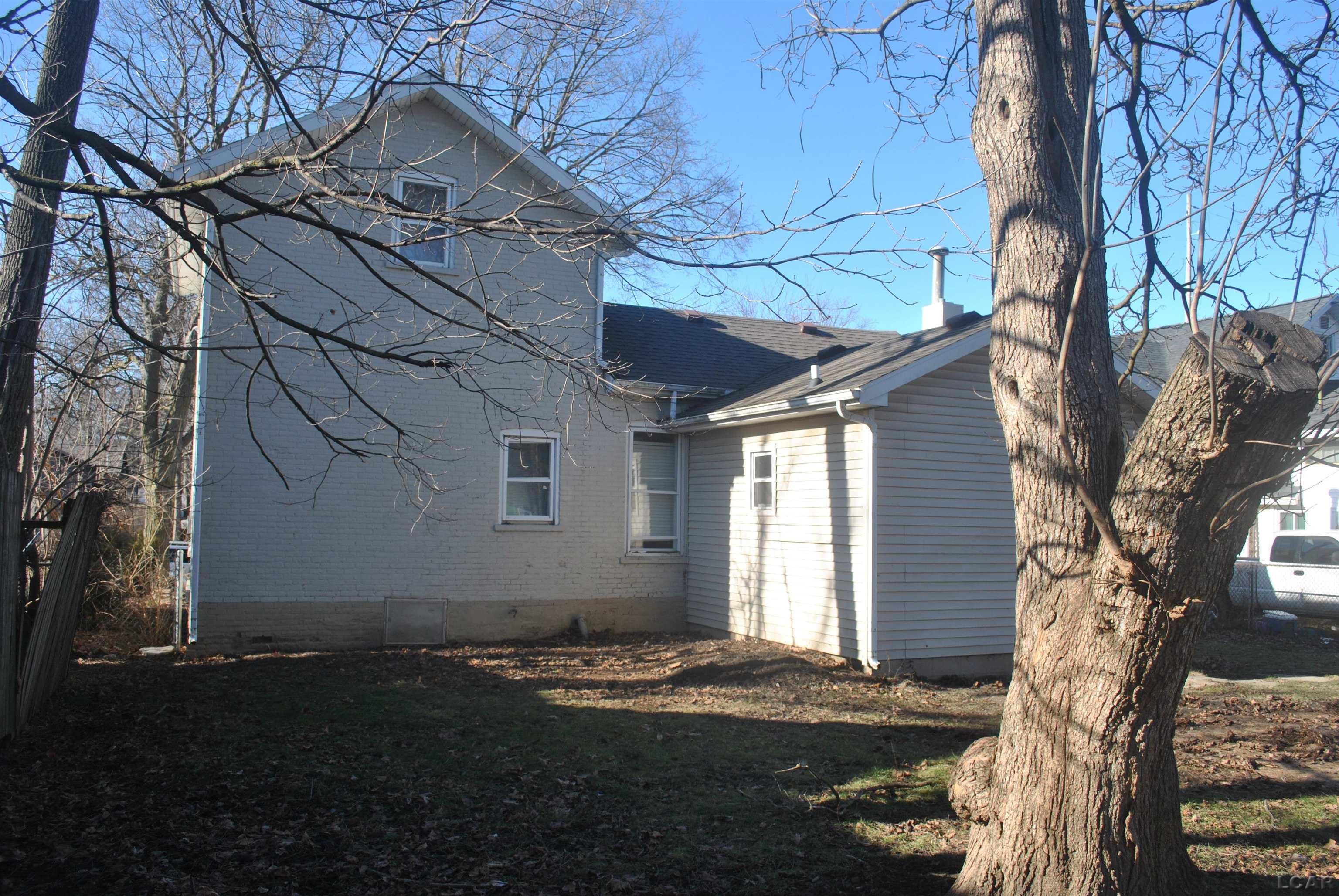 618 Comstock