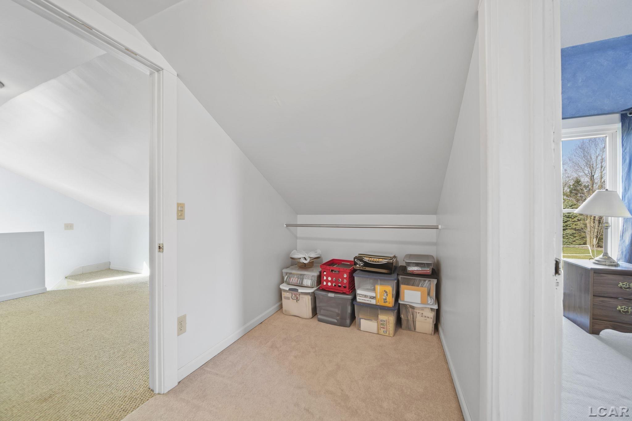 7625 W Cadmus