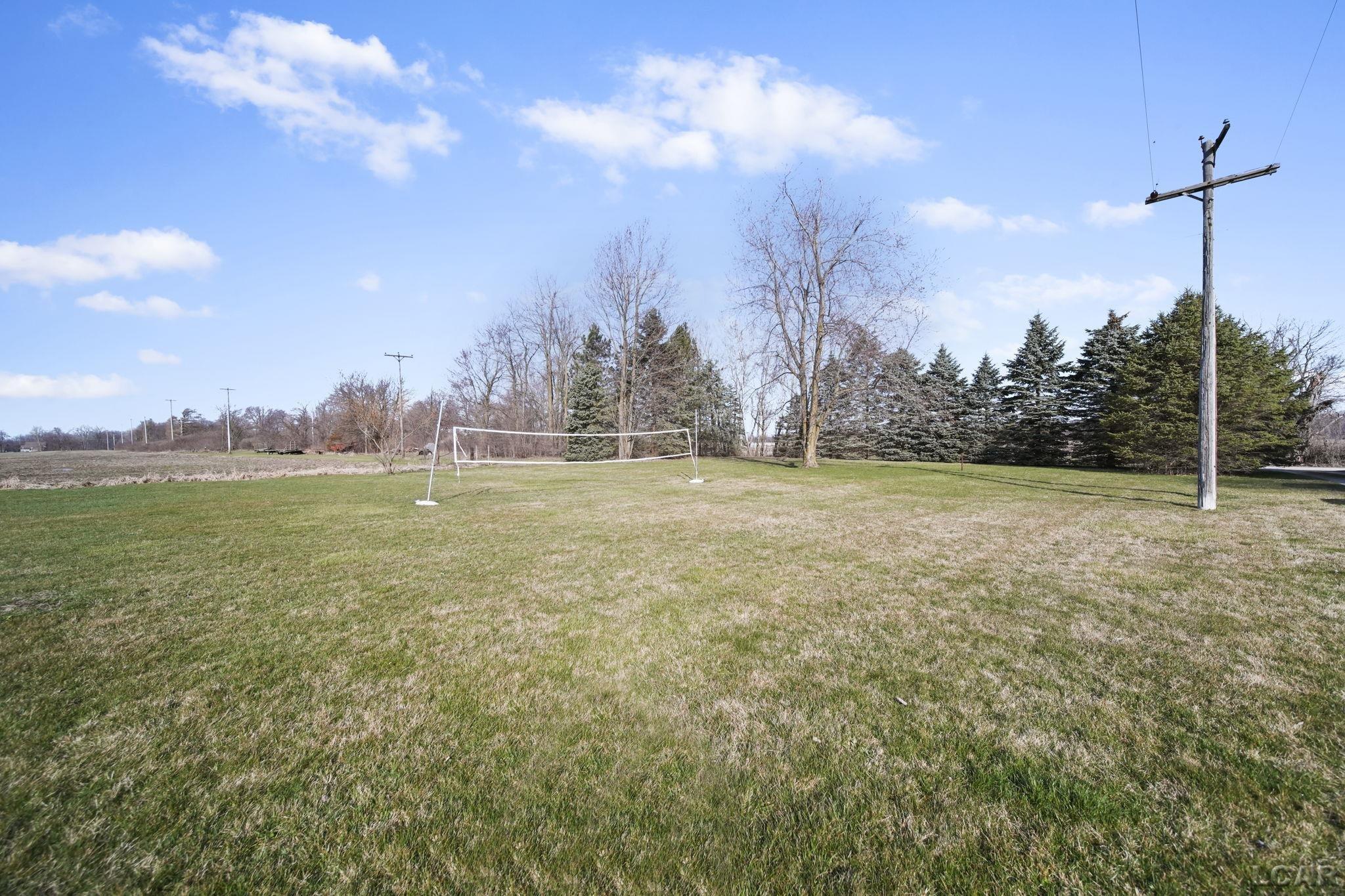 7625 W Cadmus