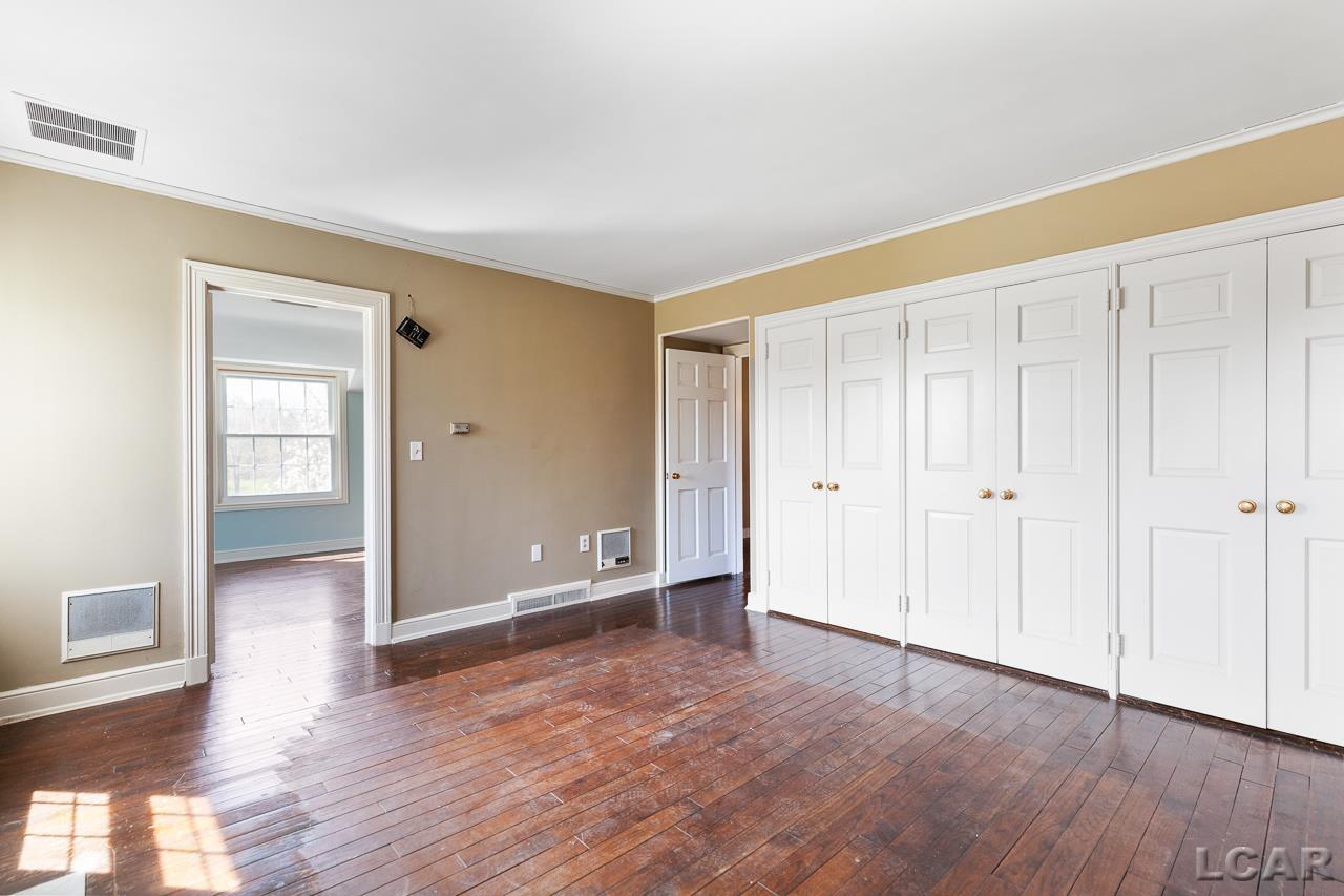 520 N Scott