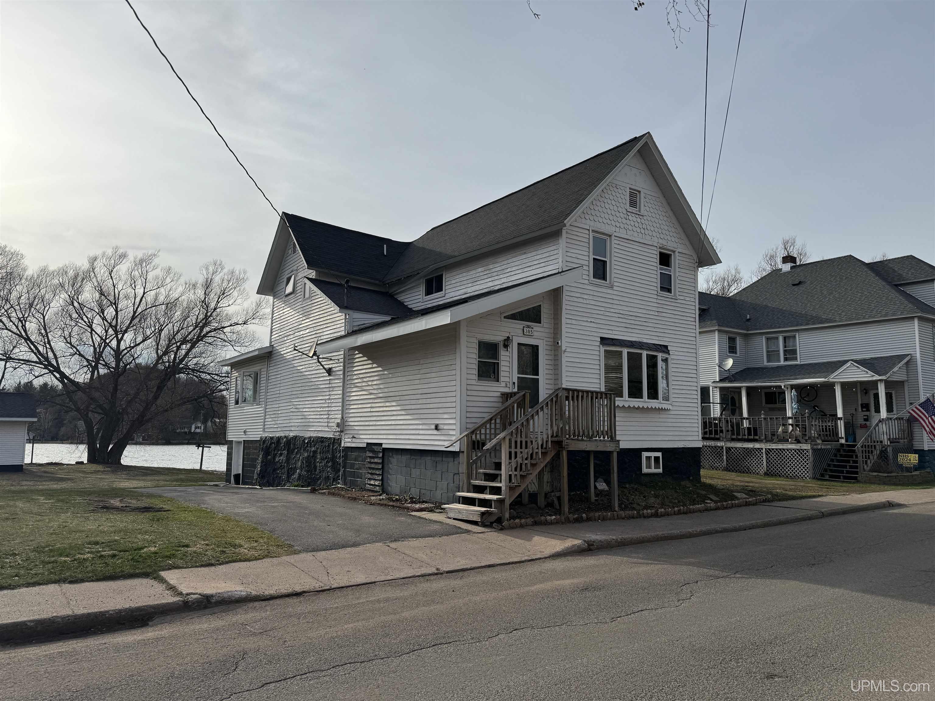Photo # for Listing #50136679 in Ishpeming