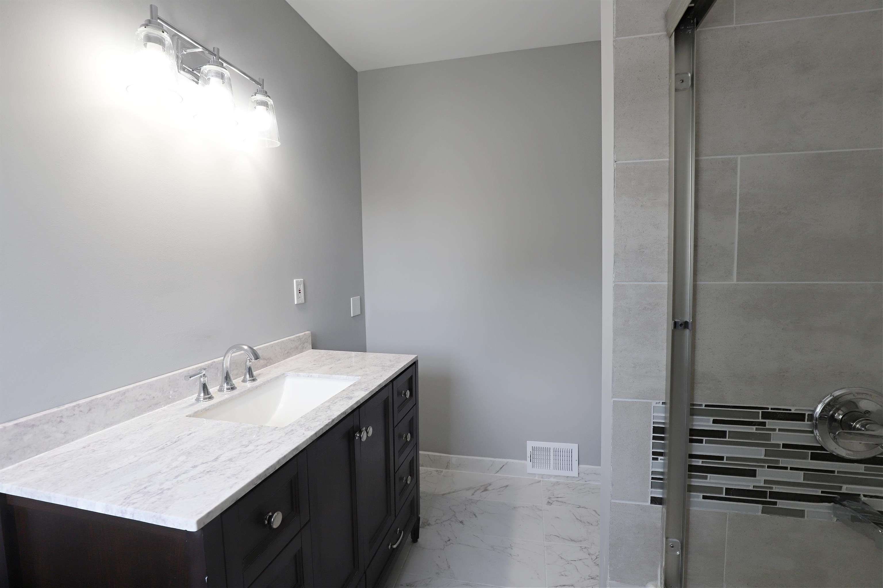 217 W Main, Flushing, MI 48433 Photo