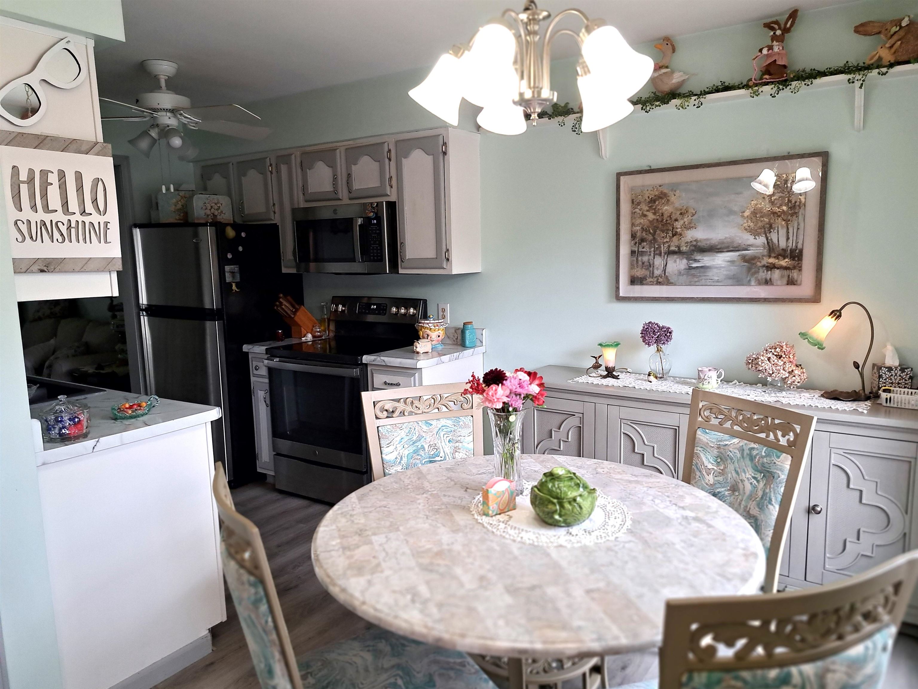 217 CHERRYVIEW, MIDLAND, MI 48640