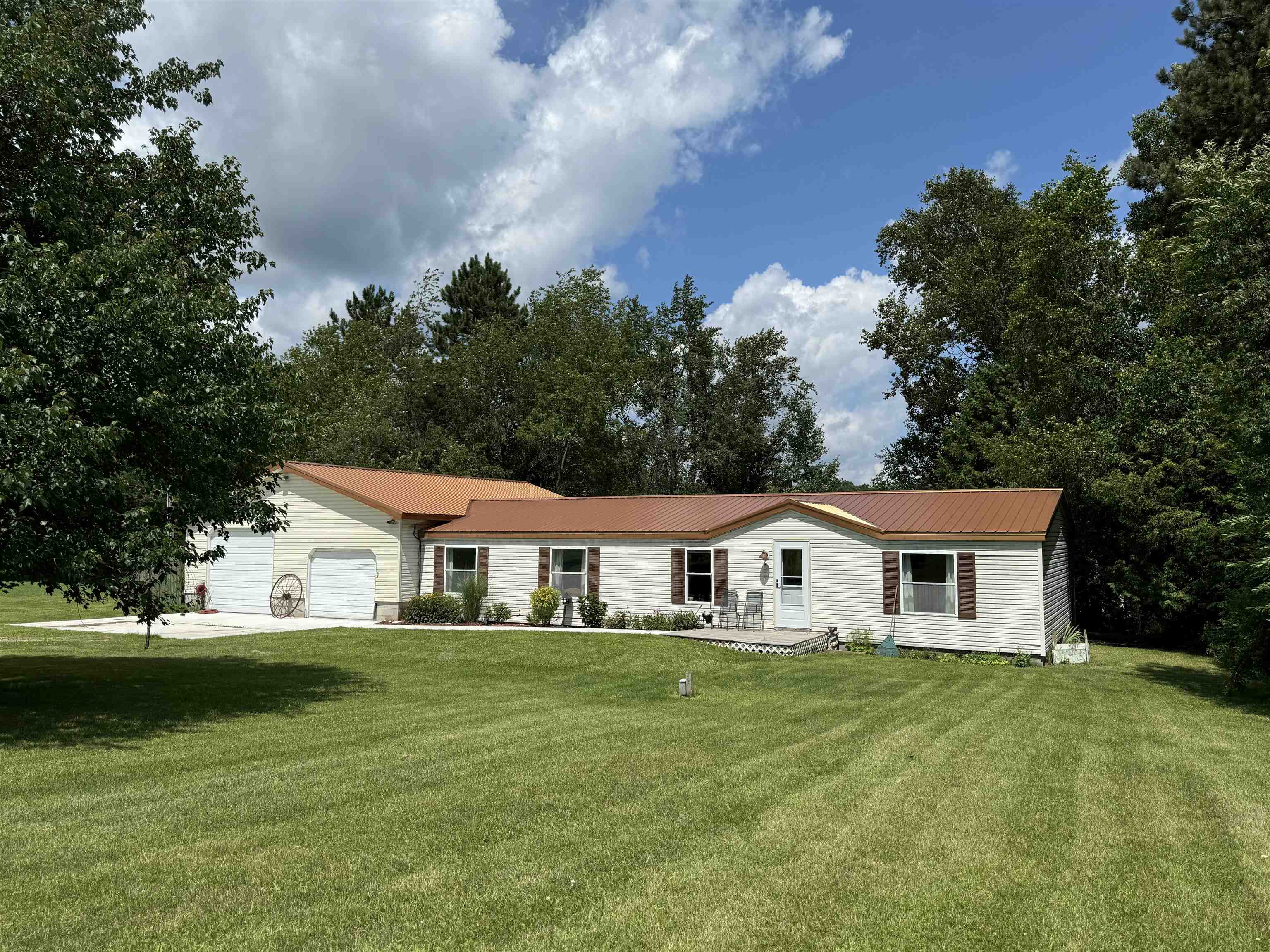 9685 Creek View Farwell, MI 48622 MLS 50148842