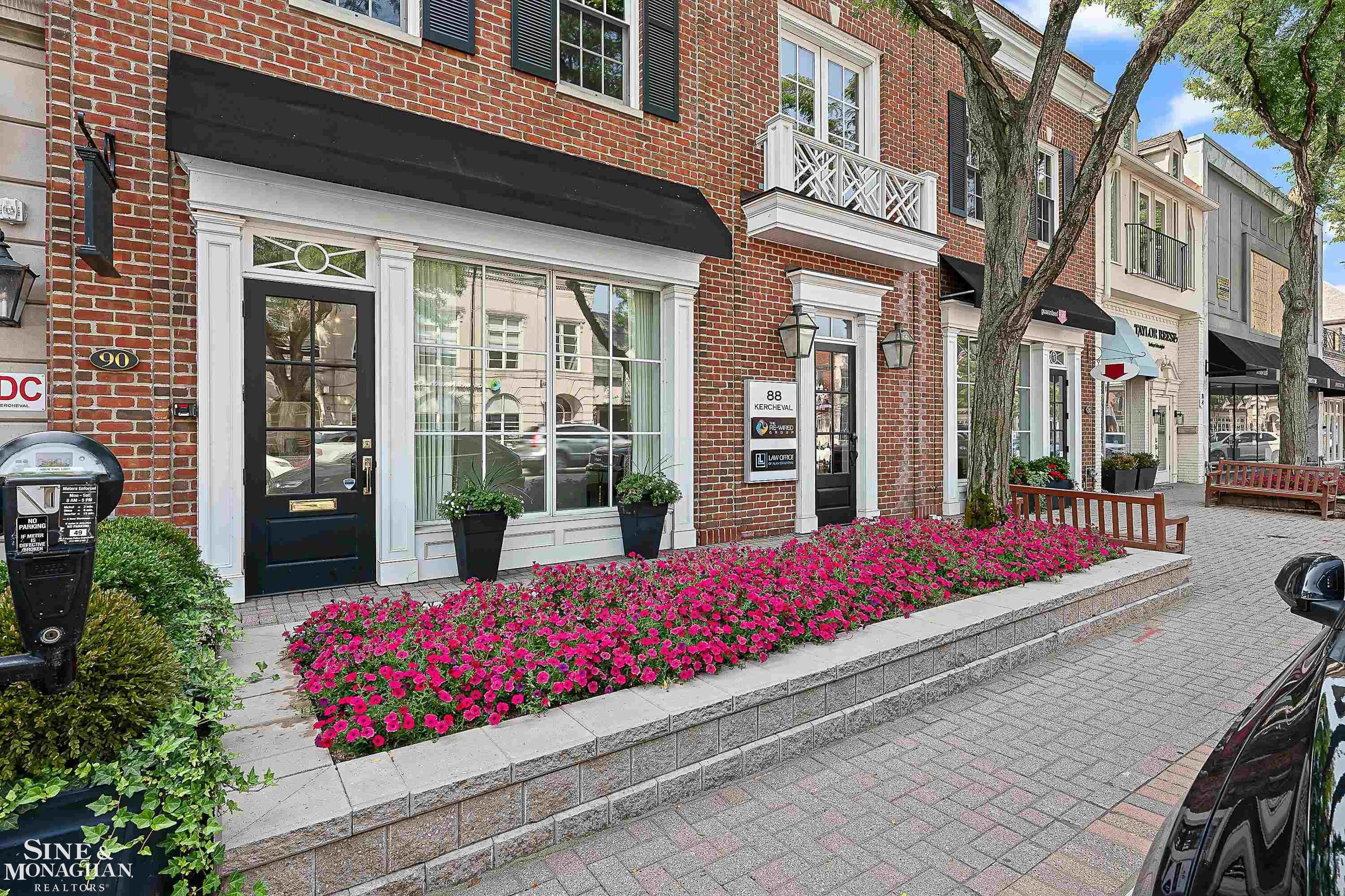 90 Kercheval for sale in Grosse Pointe Farms, Michigan, 50150774