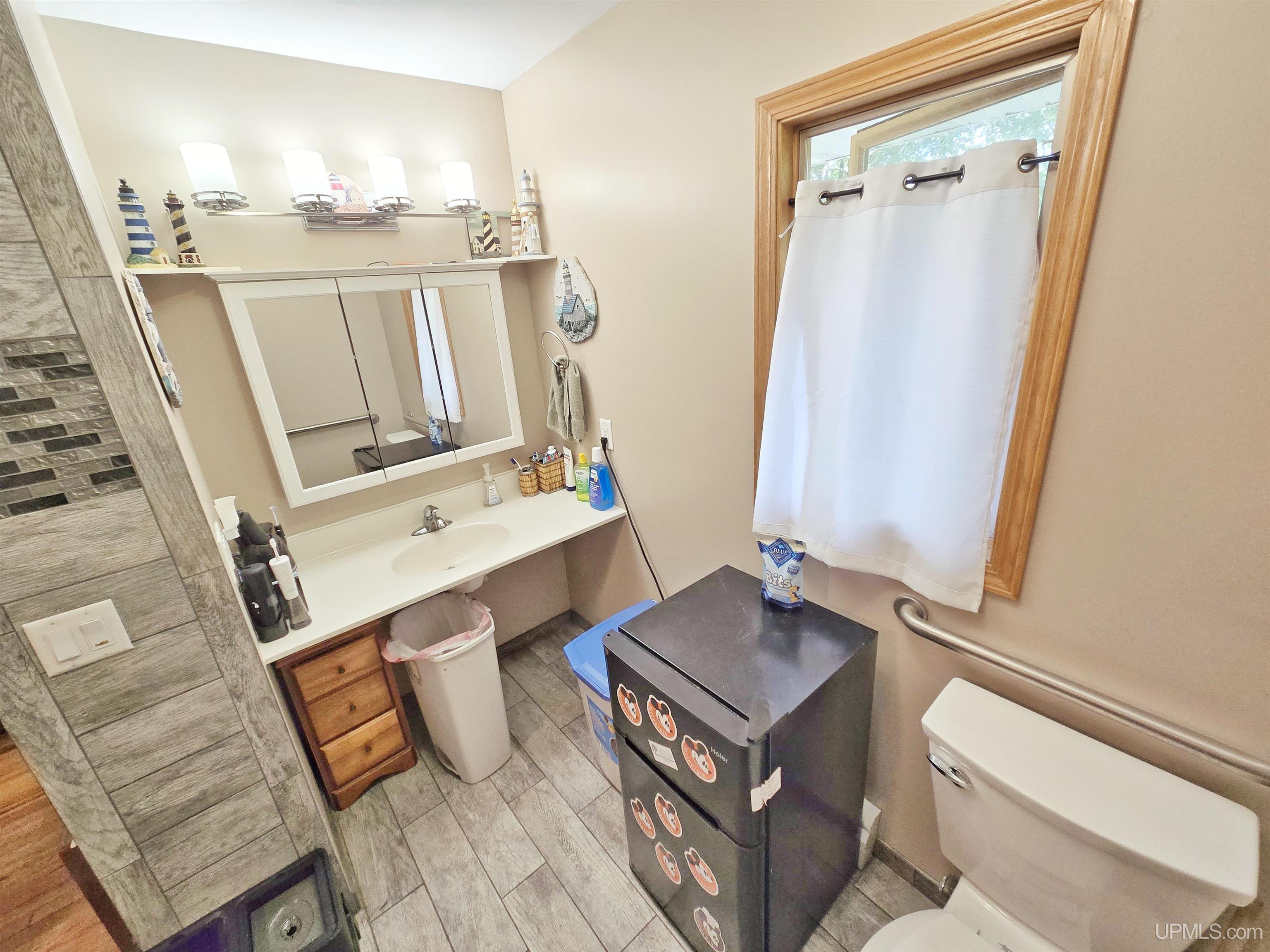 W8709 Lakeview Drive