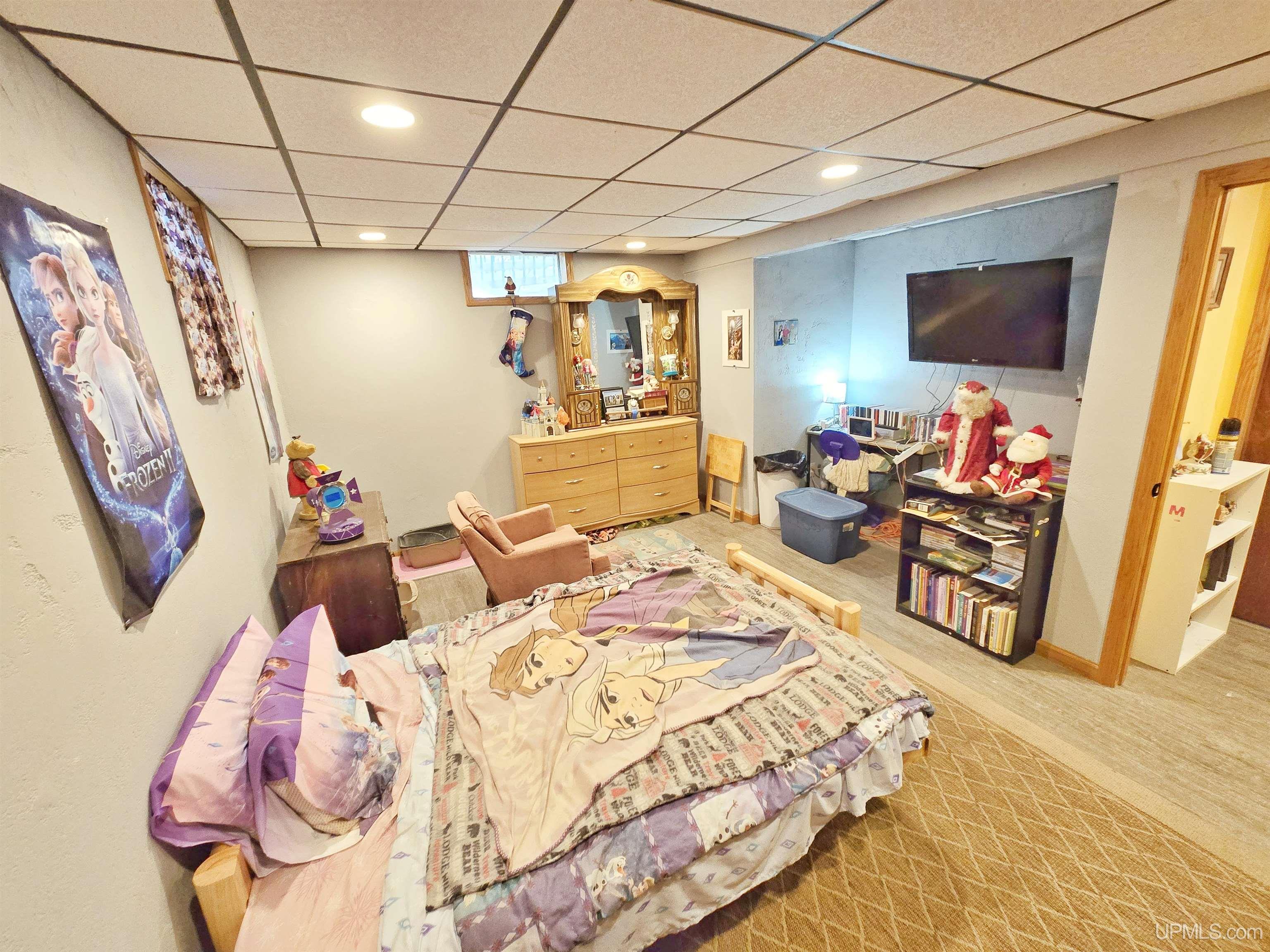 W8709 Lakeview Drive