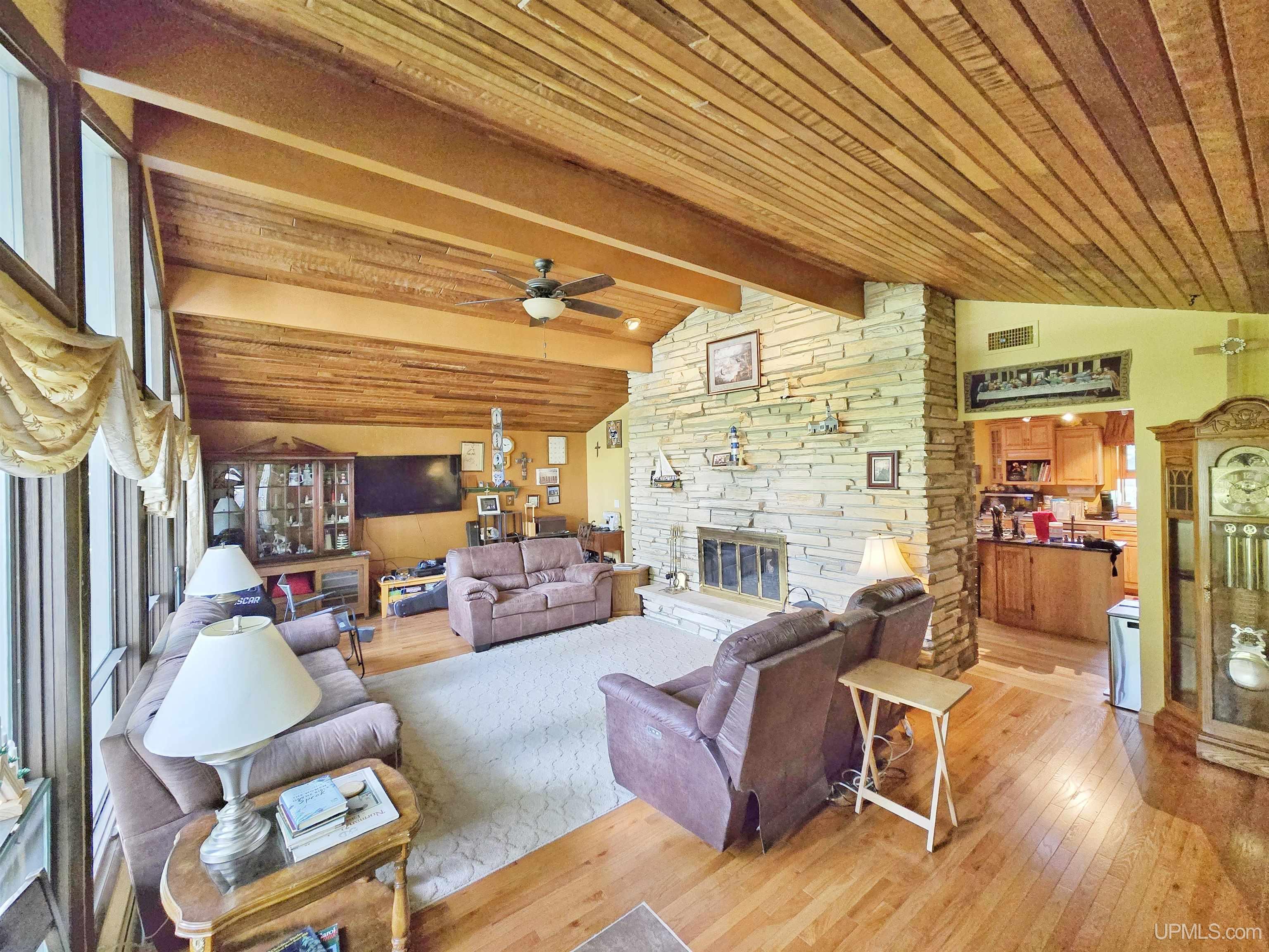 W8709 Lakeview Drive