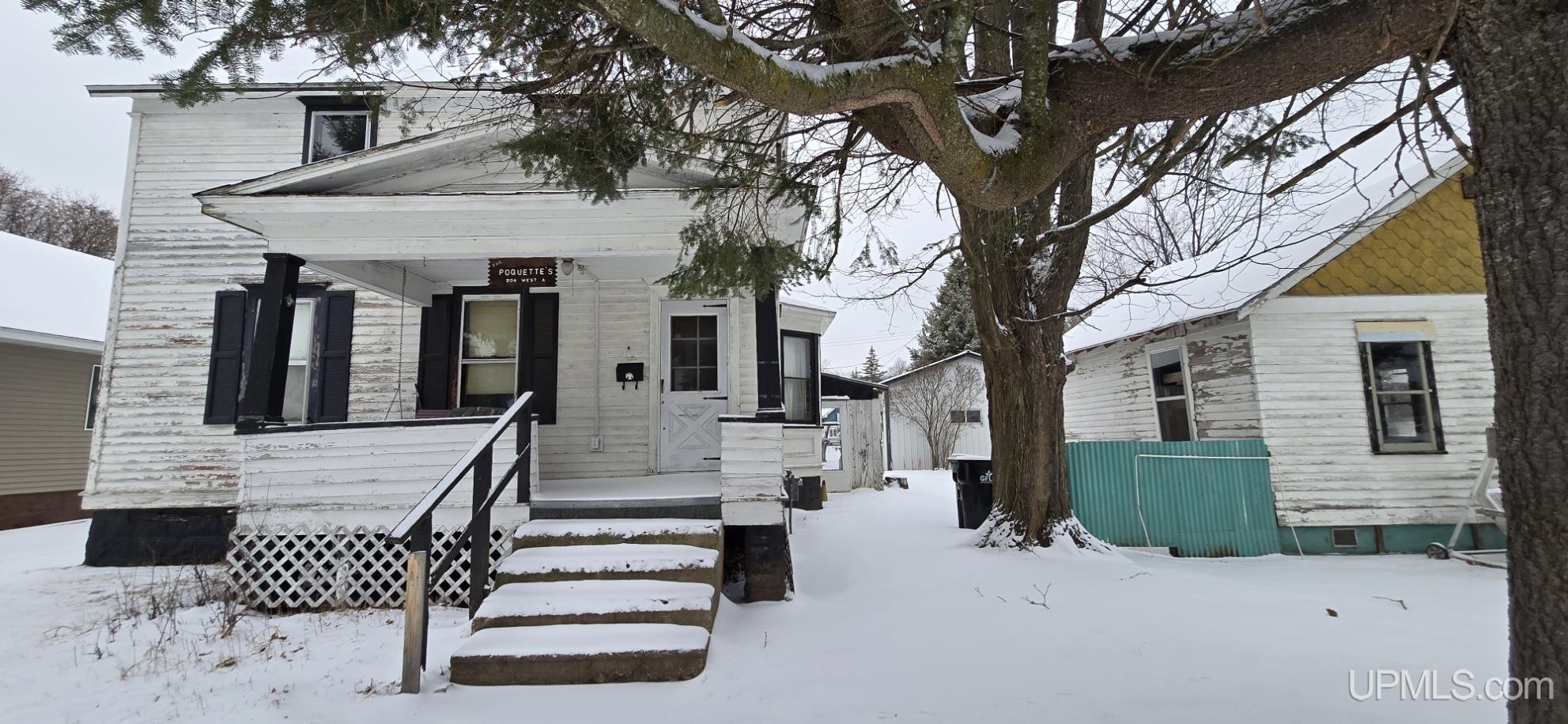 904 W A Street
