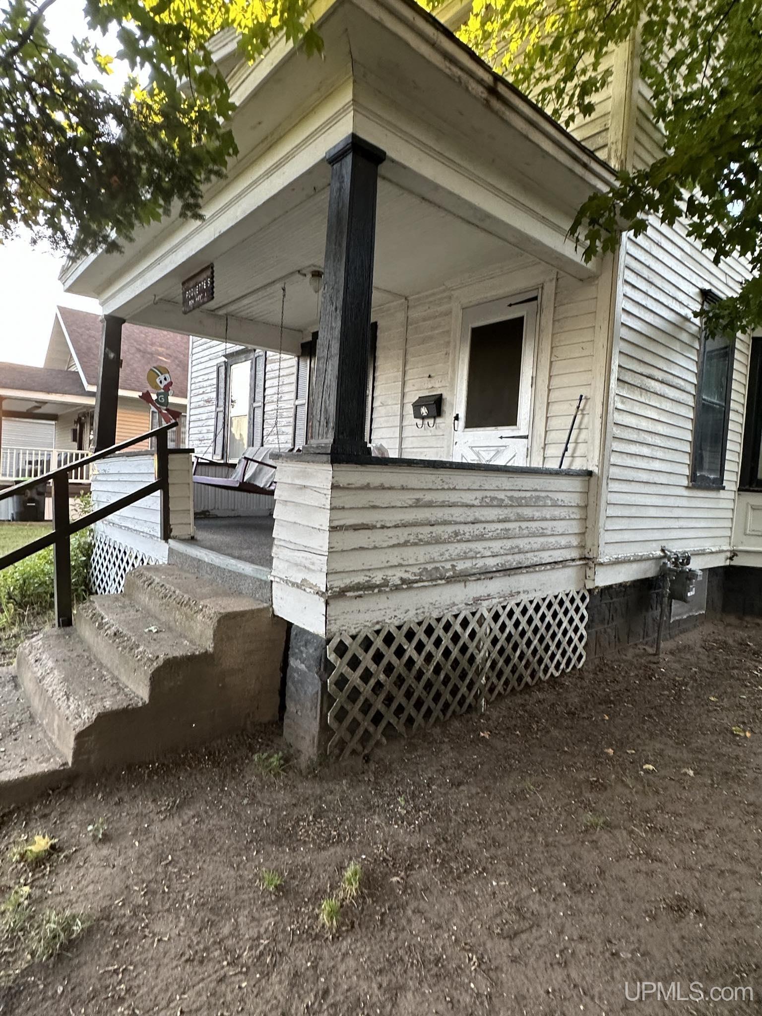 904 W A Street