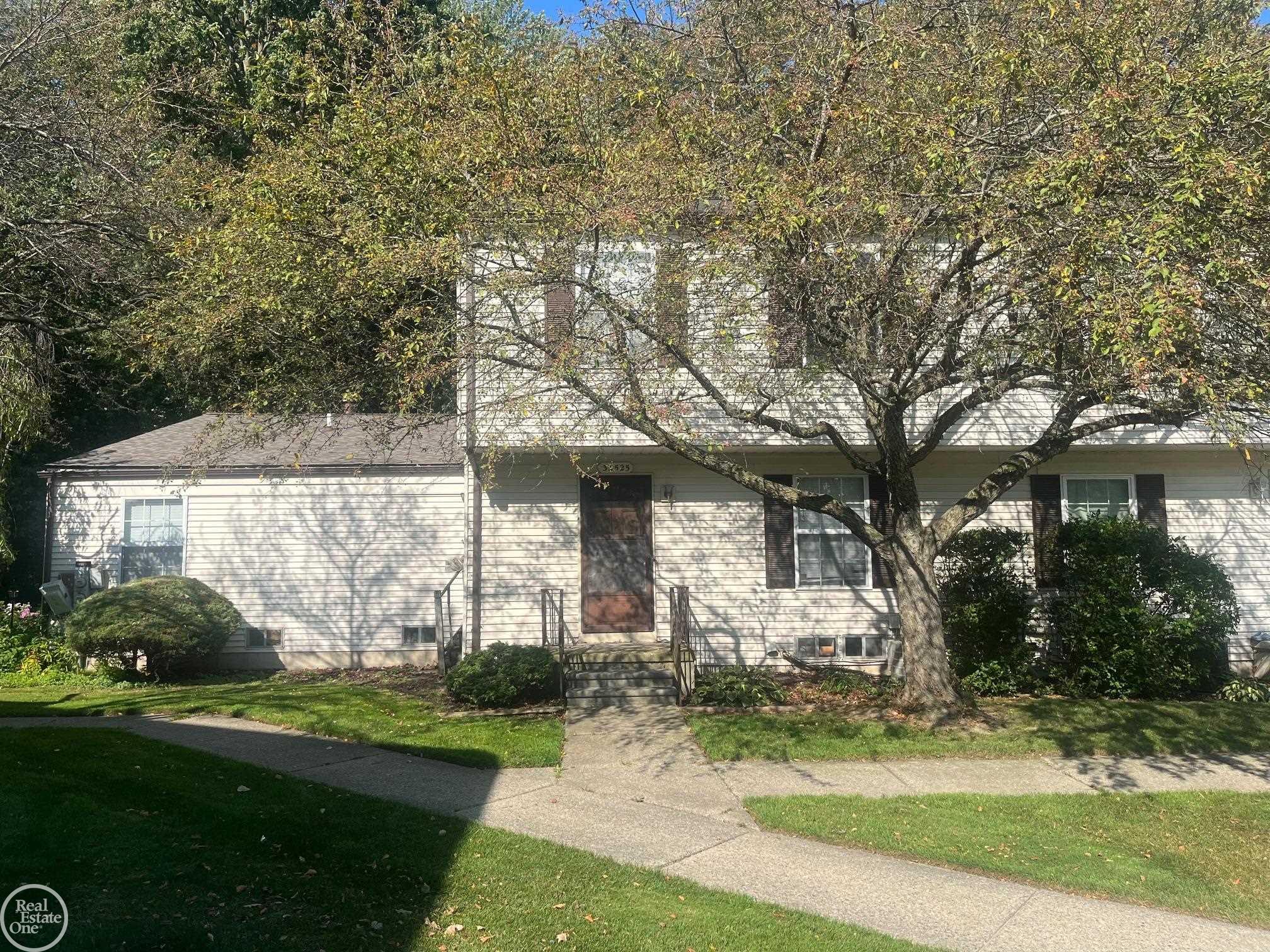 33525 BAYVIEW DRIVE, NEW BALTIMORE, MI 48047