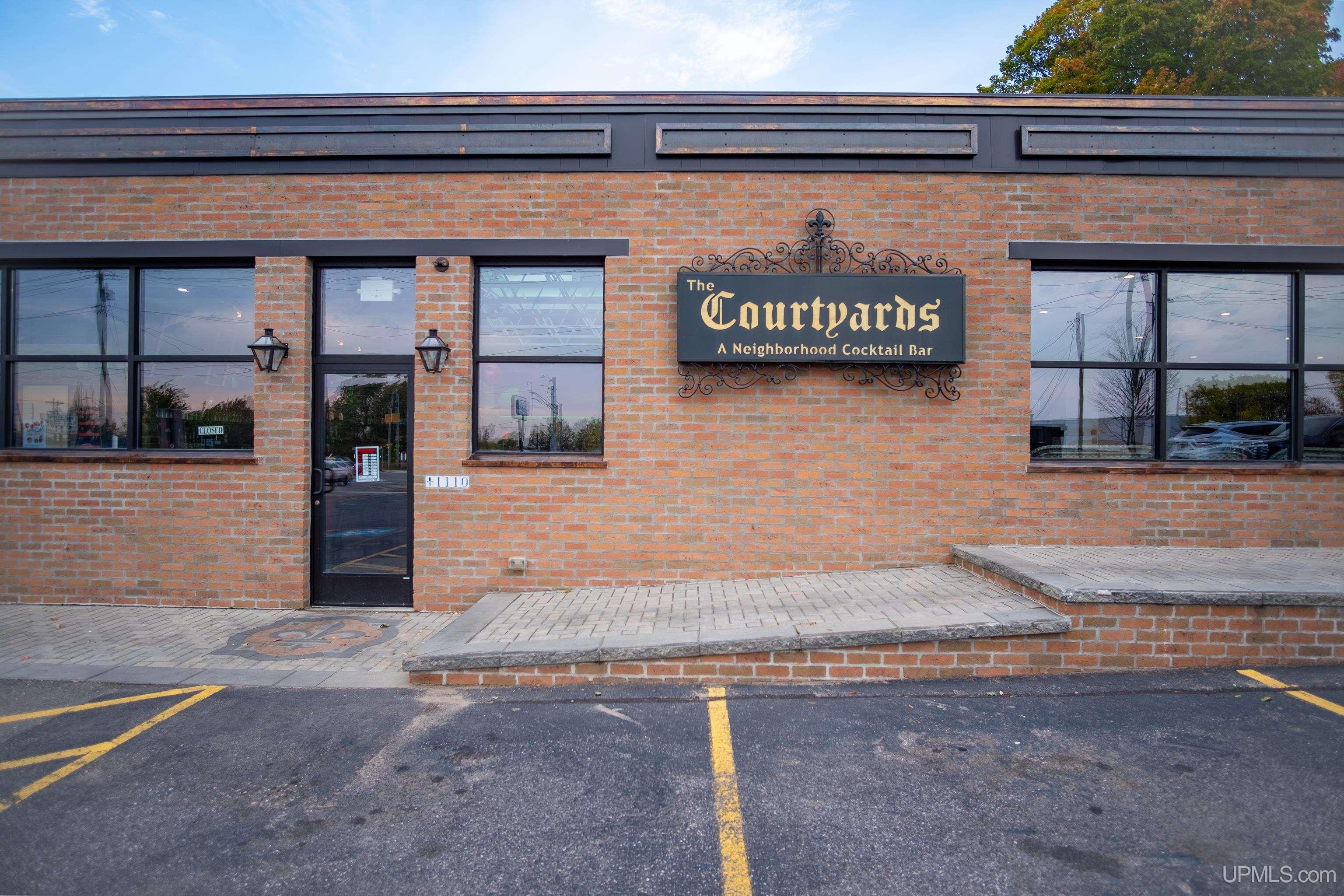 1110 Champion Marquette, MI 49855 MLS 50158471