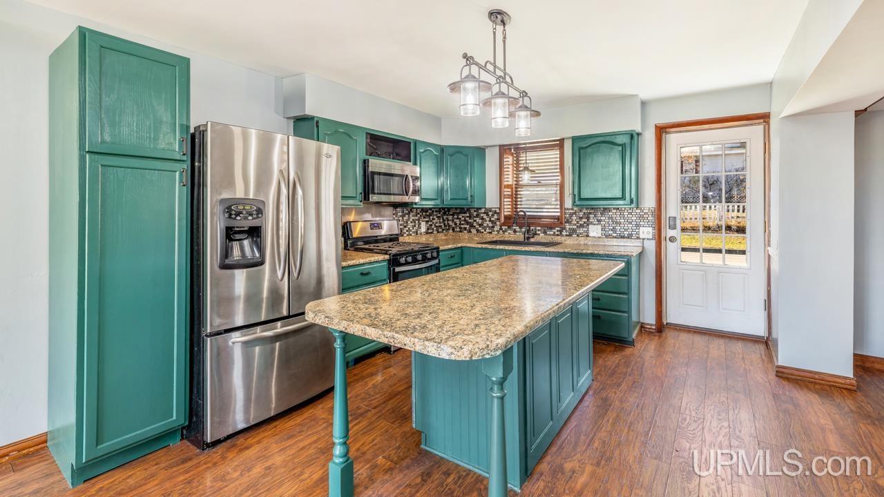 N2276 Pearney Norway, MI MLS50158735 Great Lakes and Land