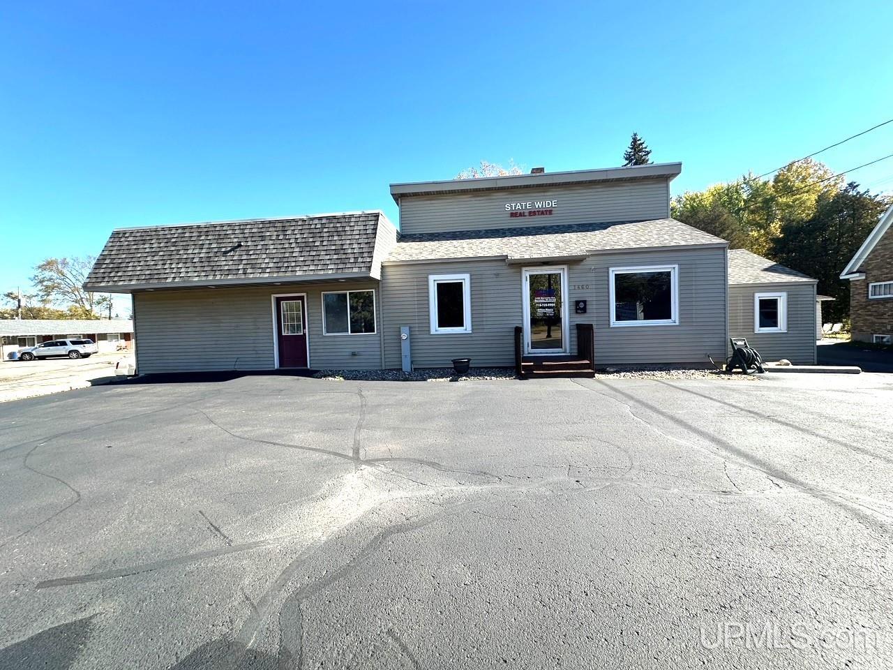 1460 CWI, WI 54143 MLS 50158738