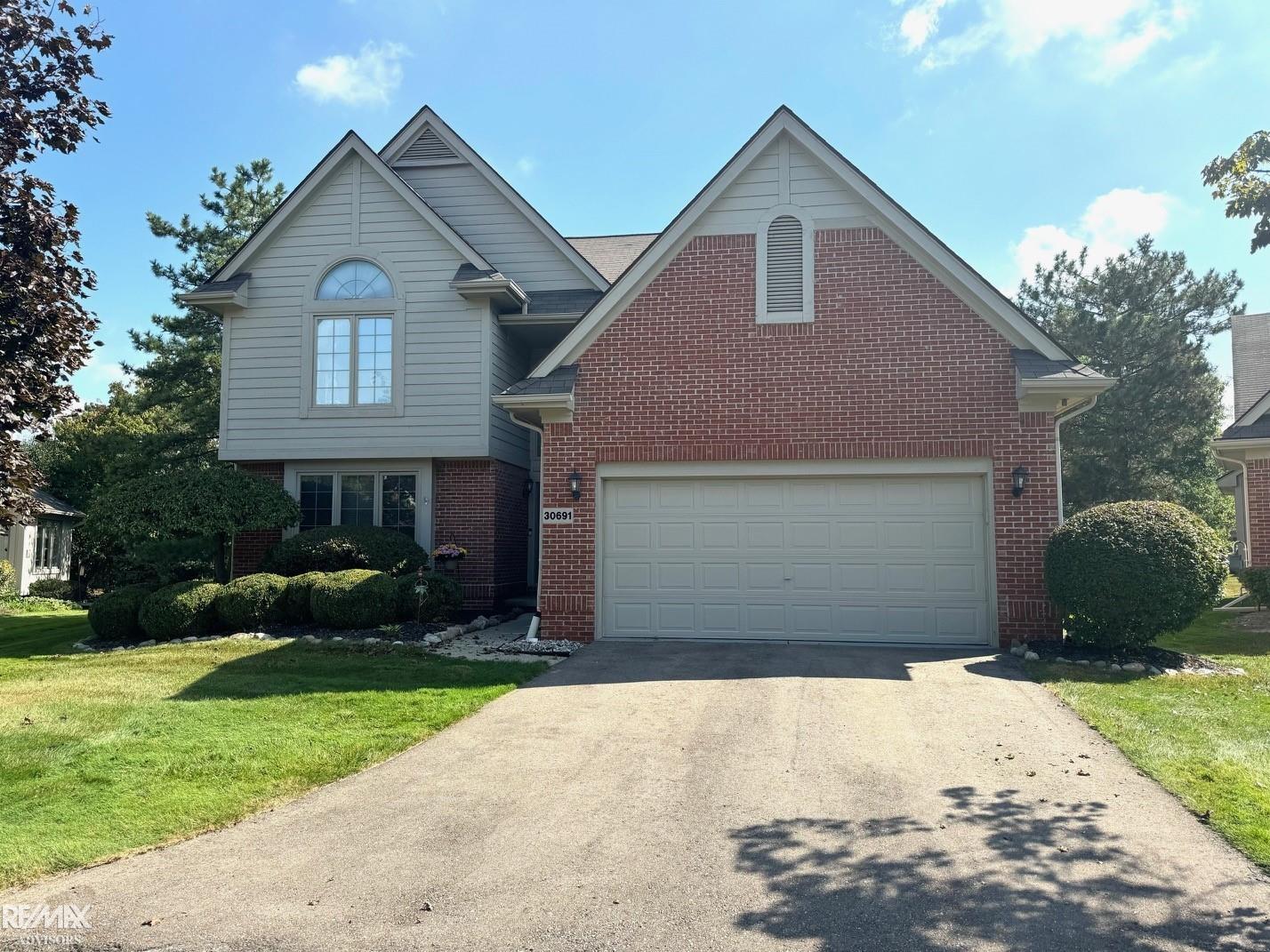30691 TANGLEWOOD TRAIL, FARMINGTON HILLS, MI 48331