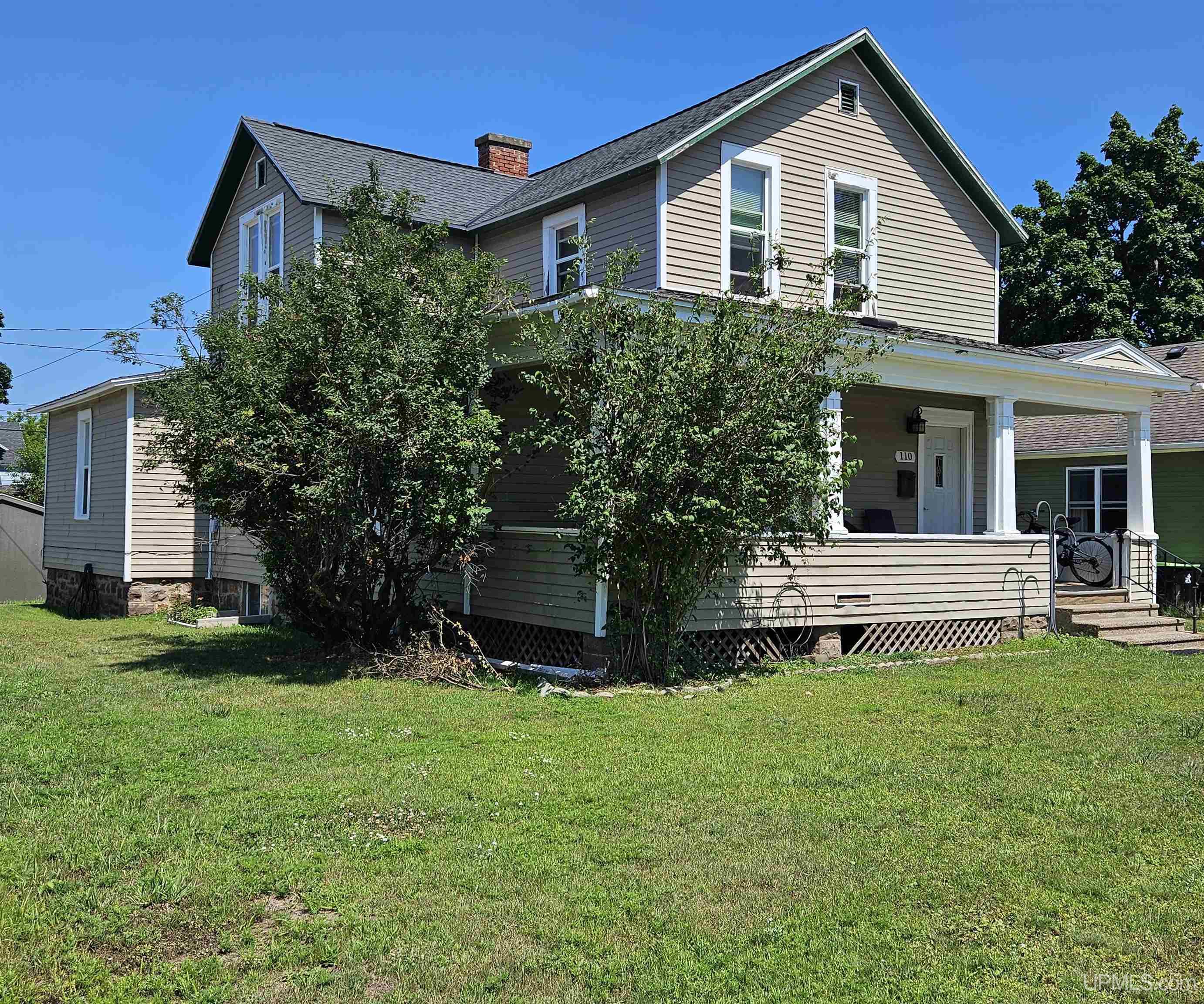 110 W E Street