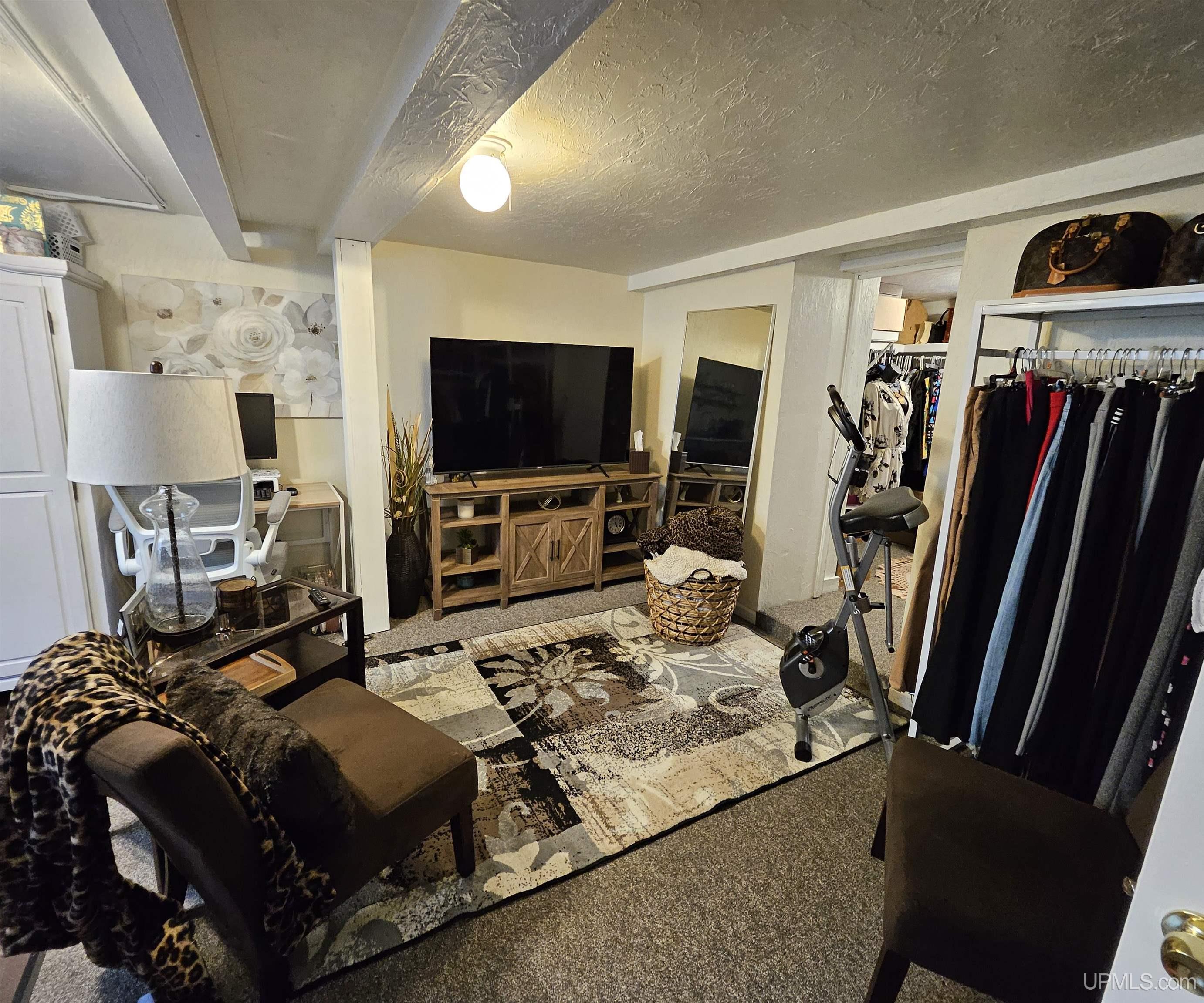 110 W E Street