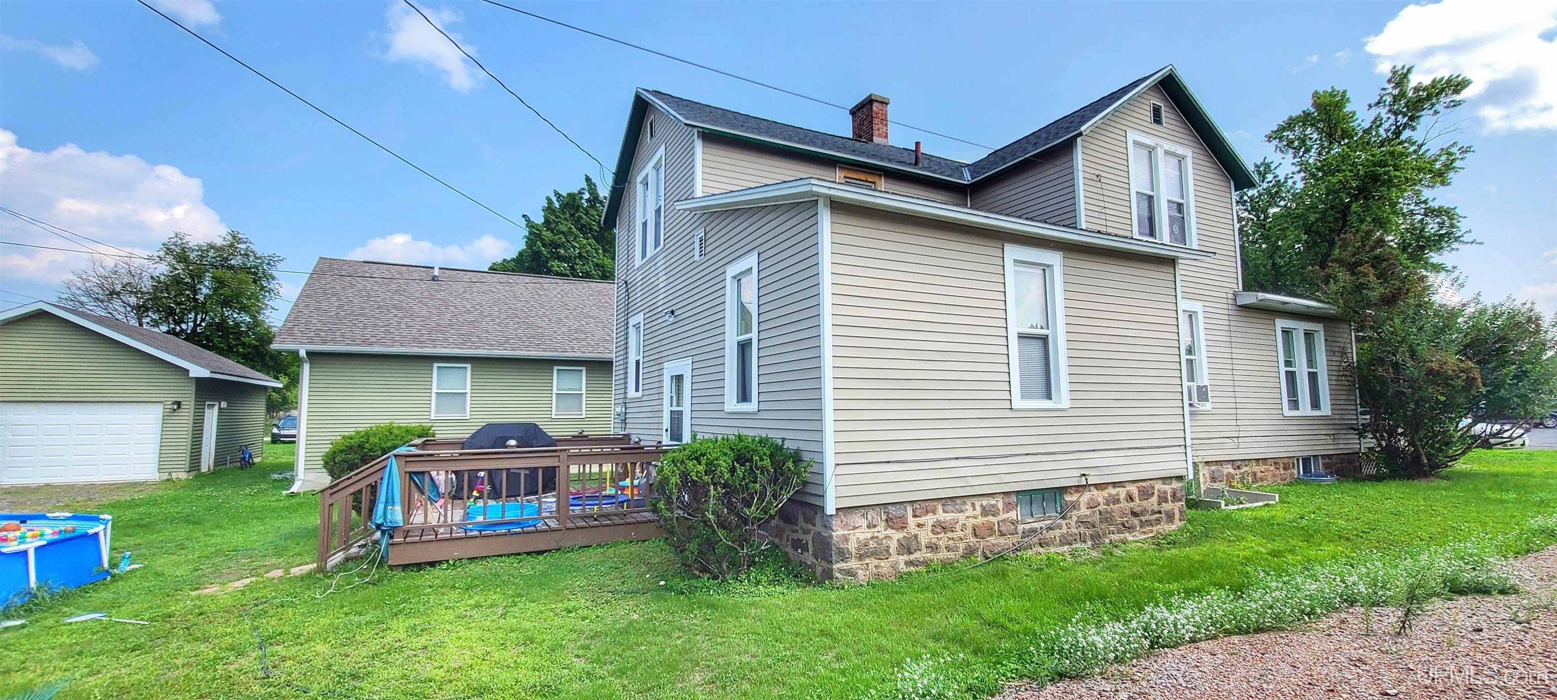 110 W E Street