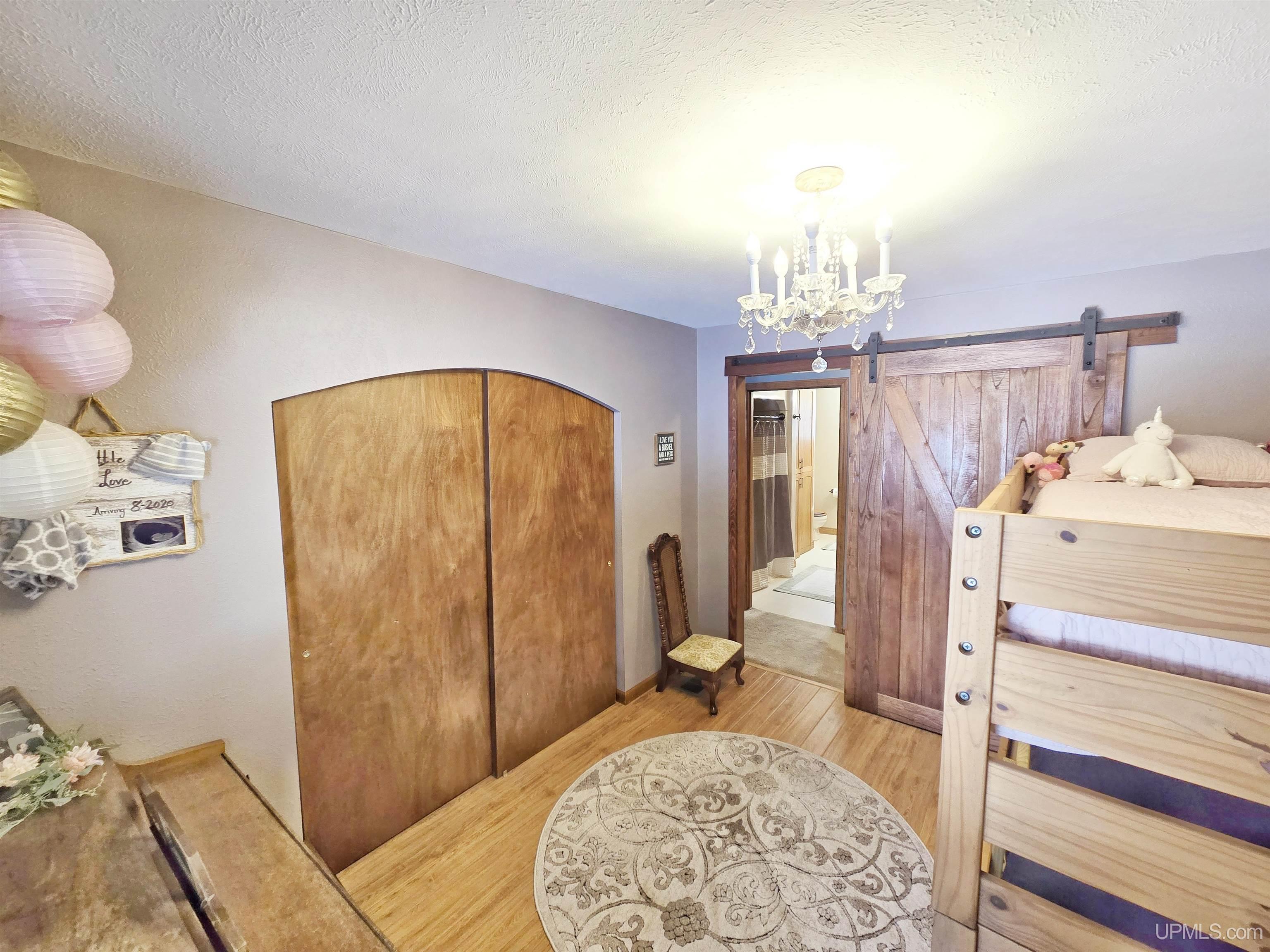 8136 Linsmeyer Lane