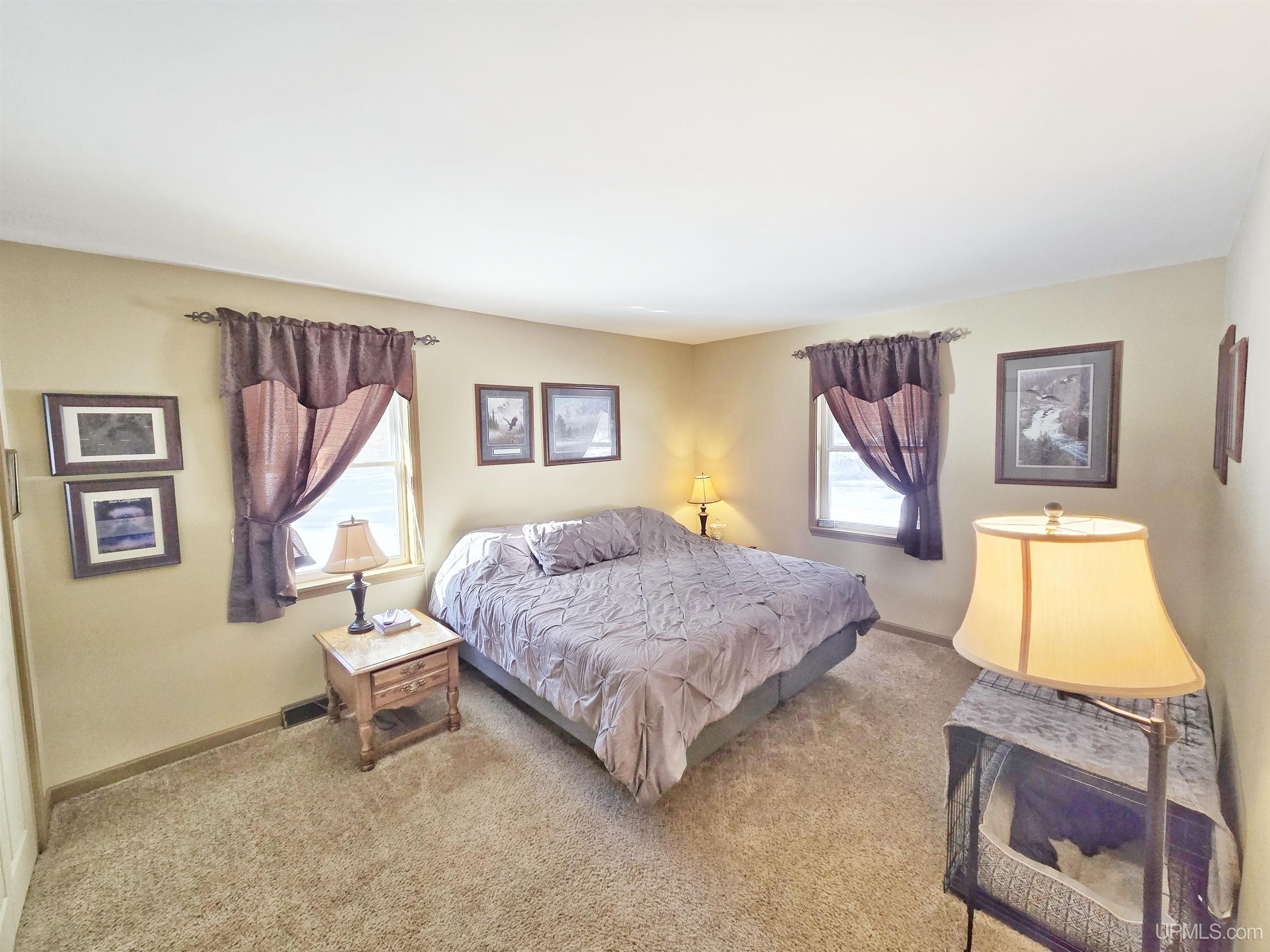 8136 Linsmeyer Lane