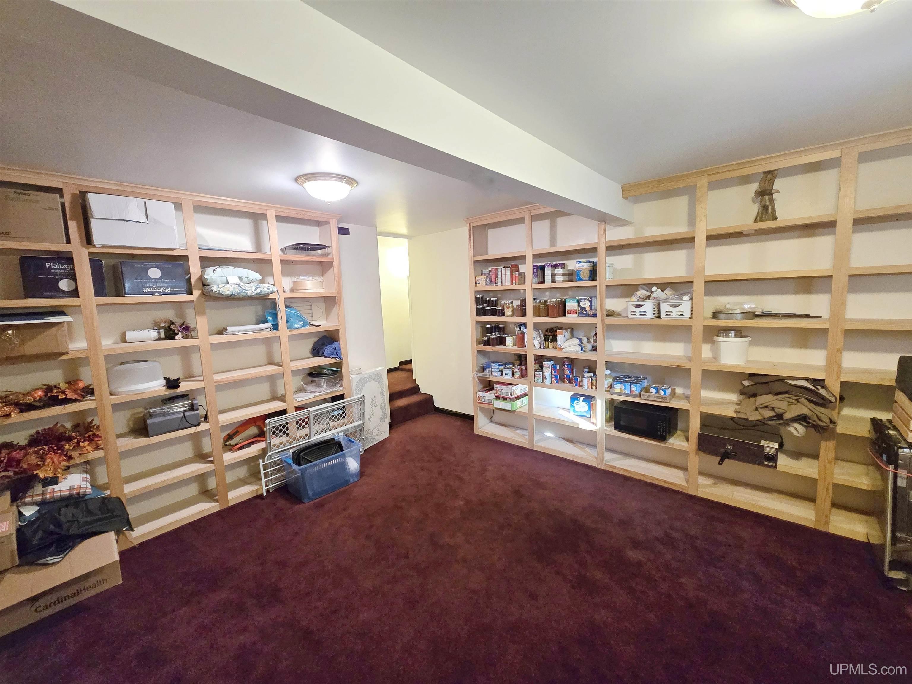 8136 Linsmeyer Lane