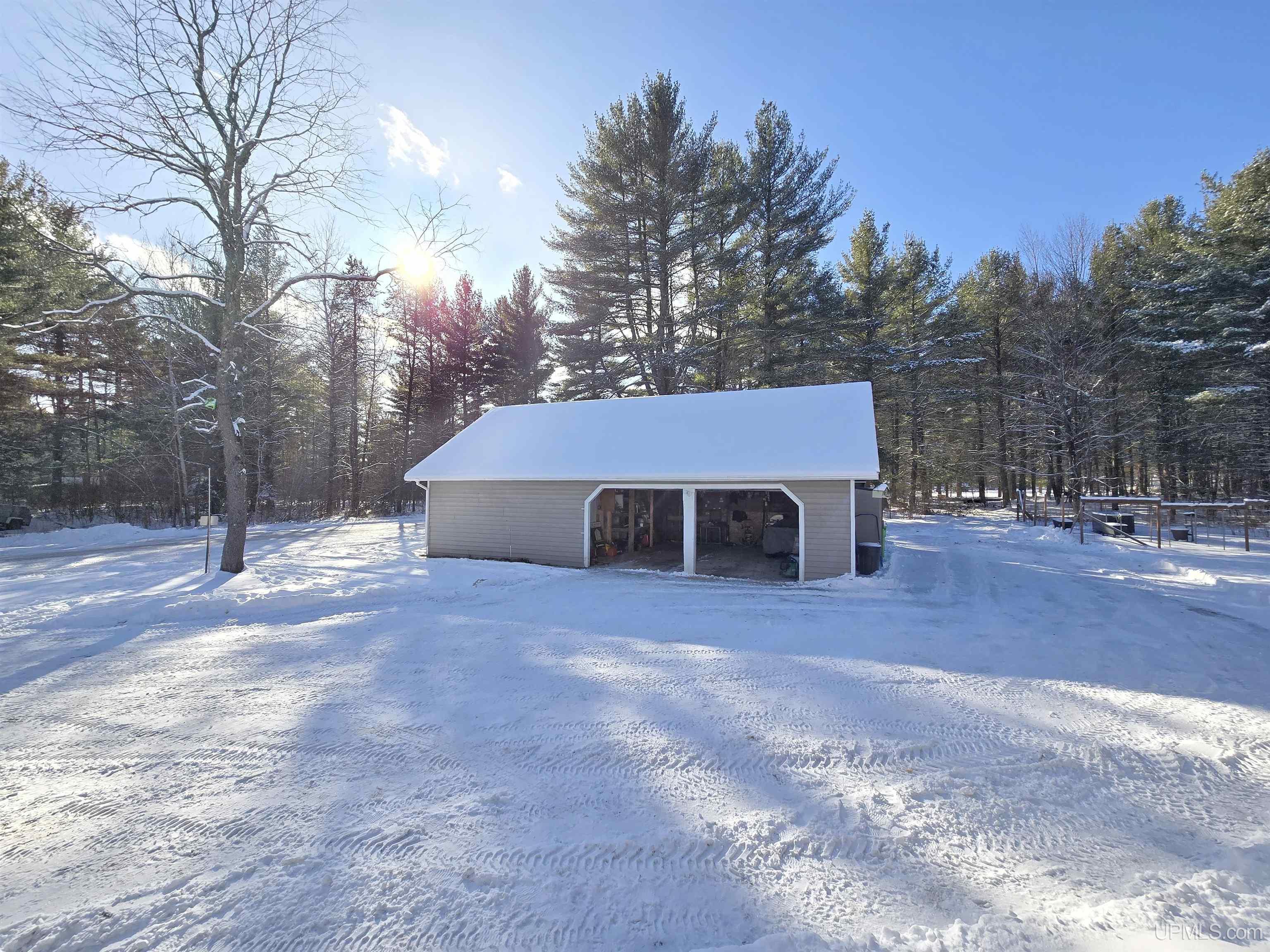 8136 Linsmeyer Lane