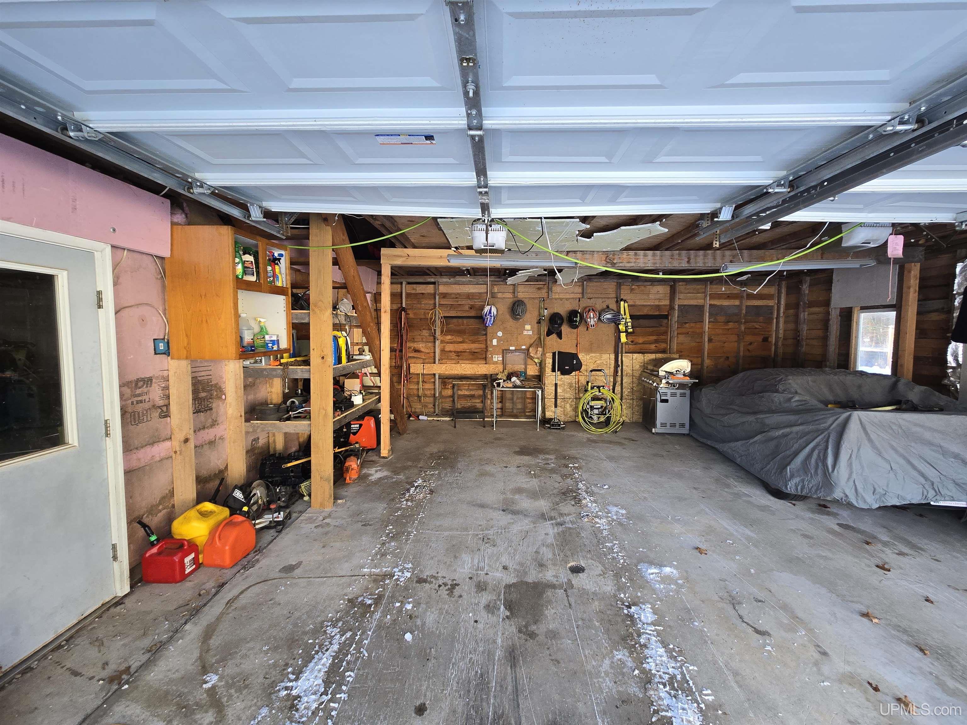 8136 Linsmeyer Lane