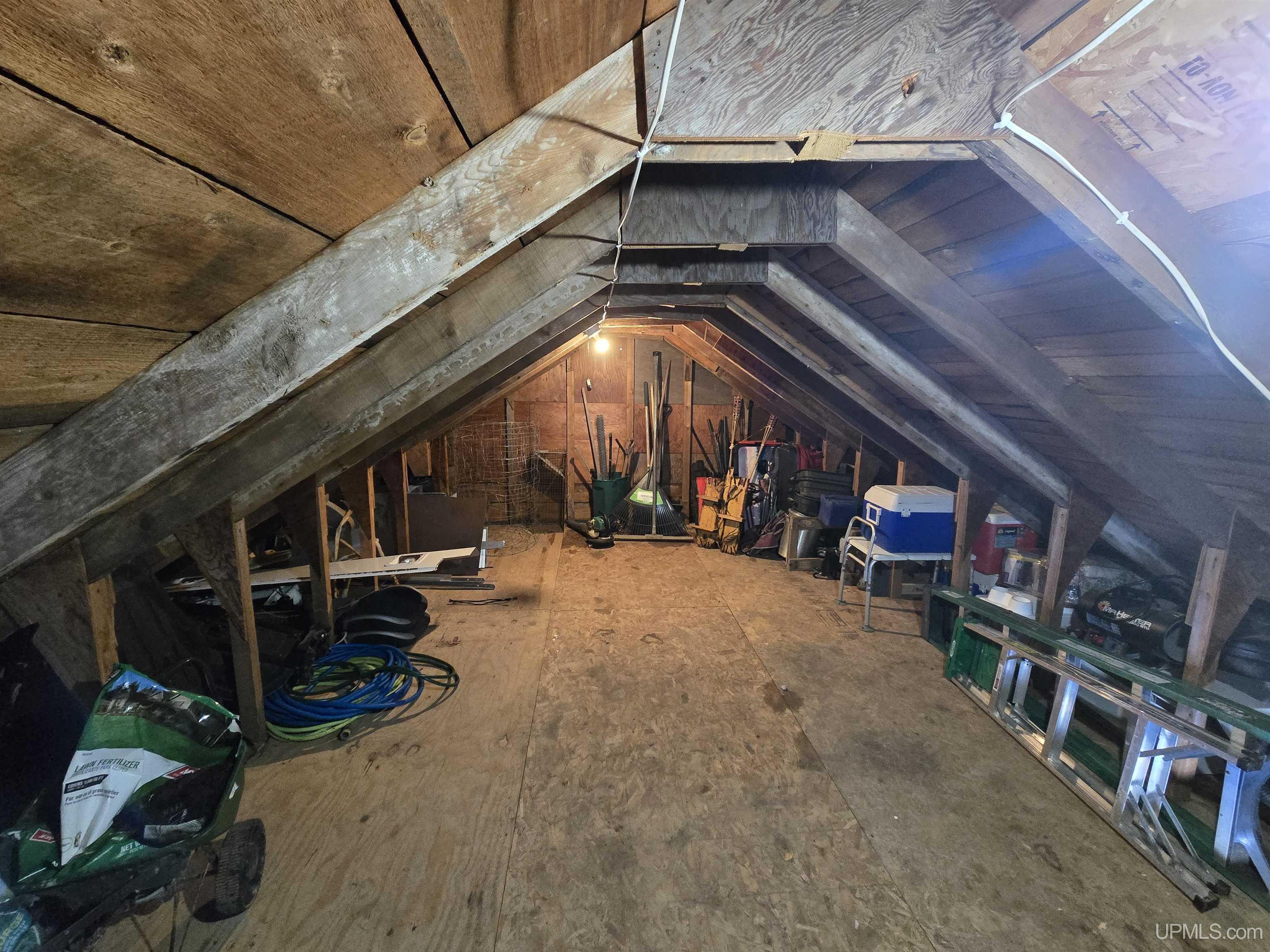 8136 Linsmeyer Lane