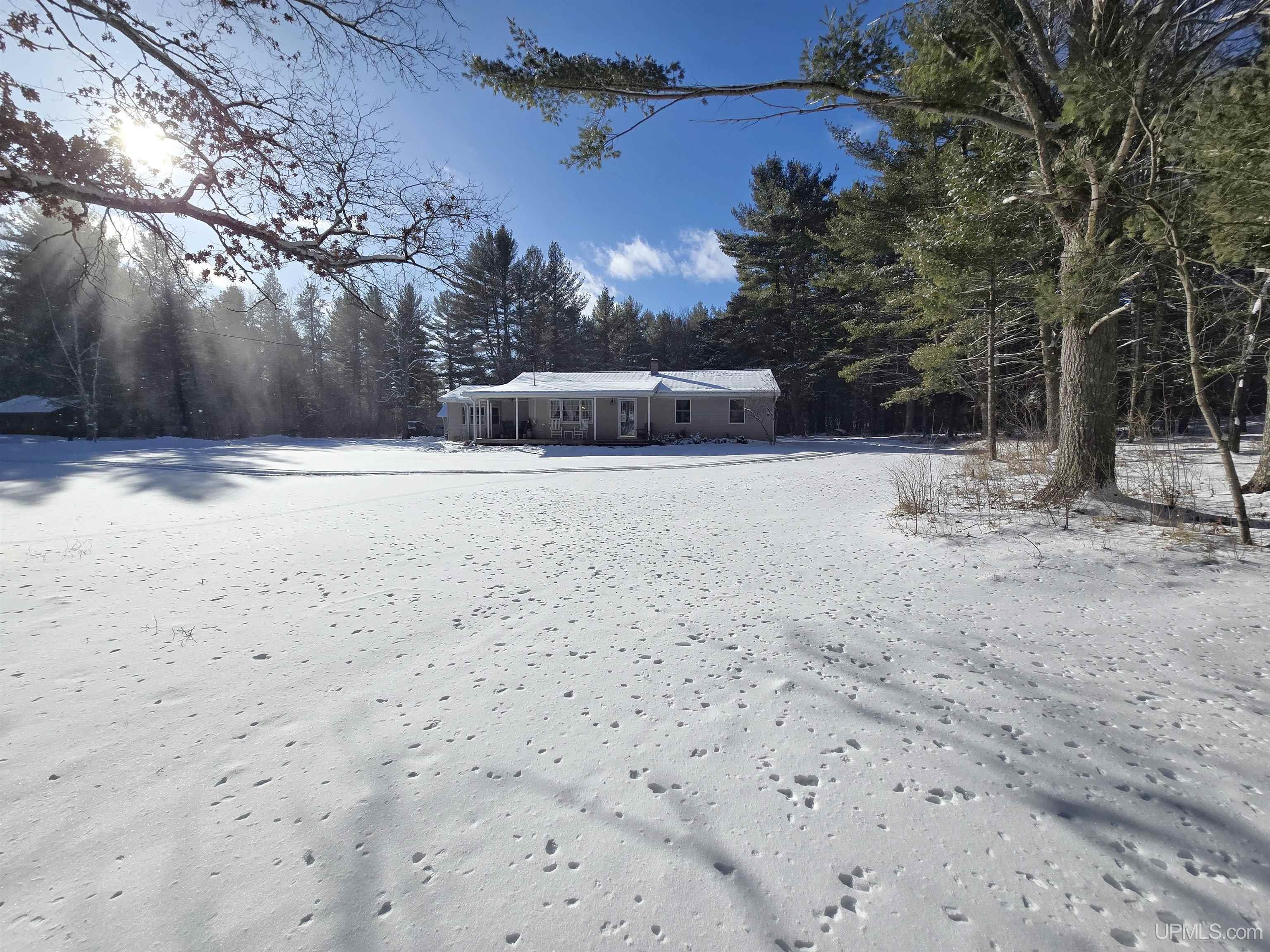 8136 Linsmeyer Lane