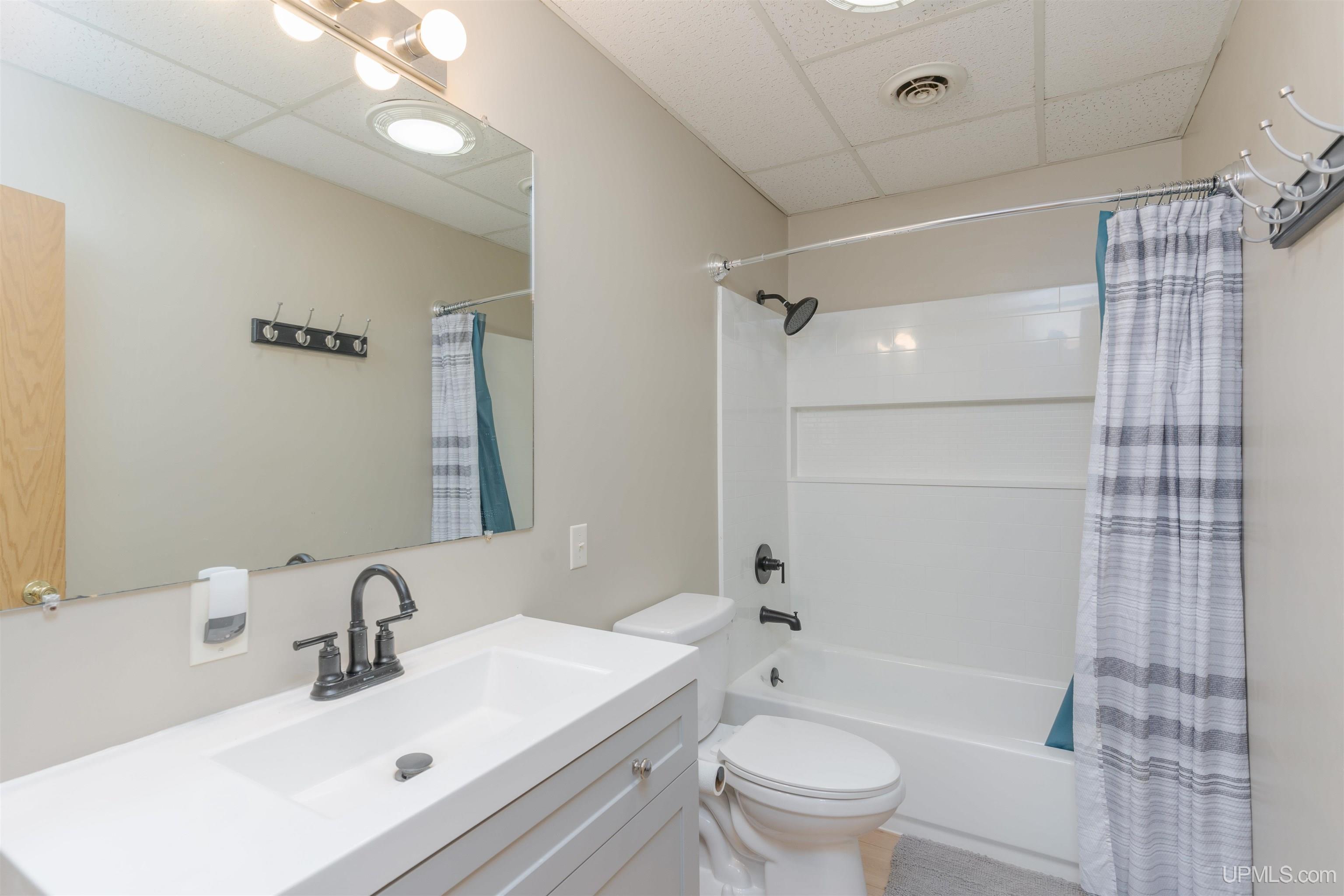 126 Big Bear Road UNIT 2, Iron River, MI, 49935-7862