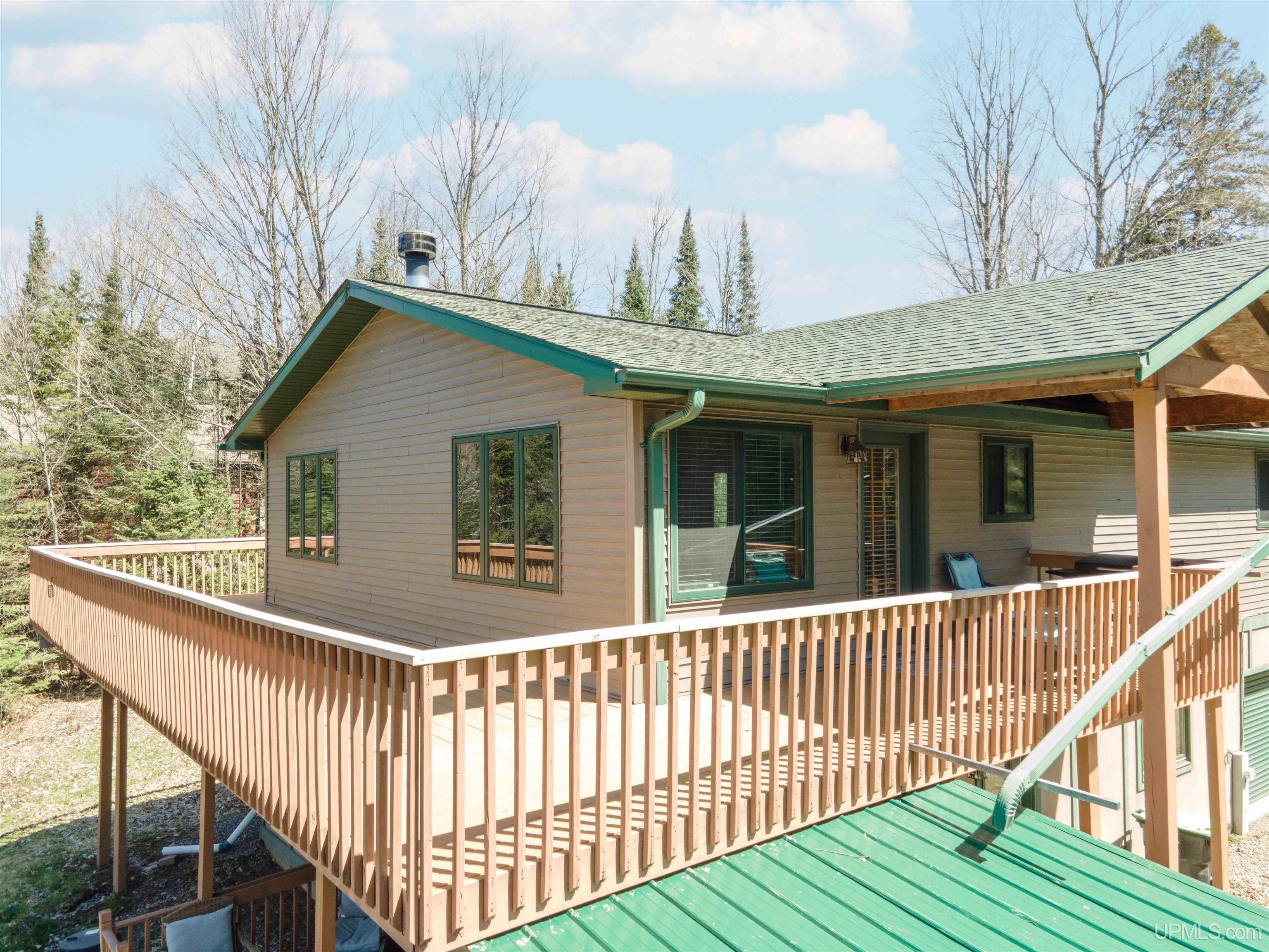 126 Big Bear Road UNIT 2, Iron River, MI, 49935-7862