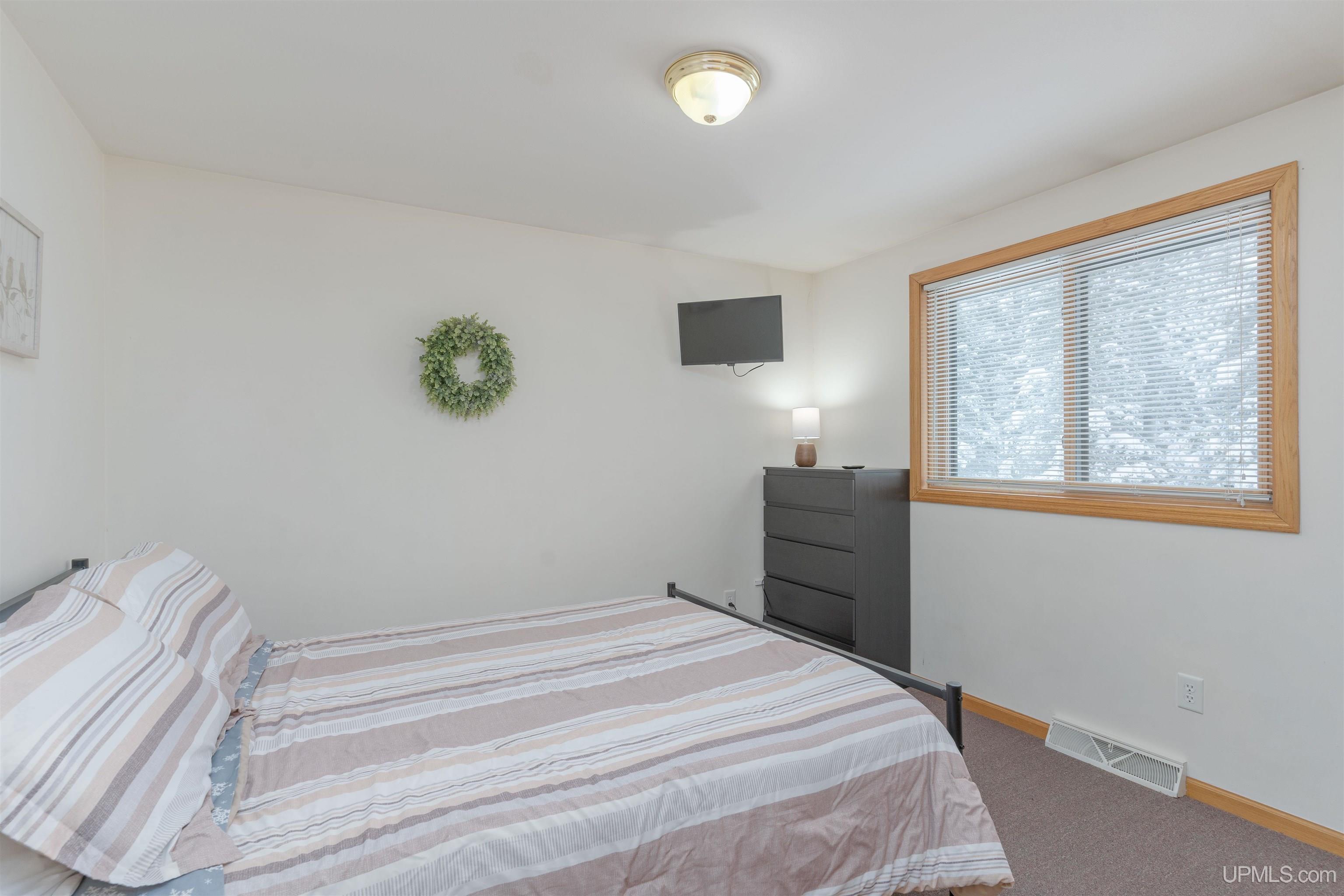 126 Big Bear Road UNIT 2, Iron River, MI, 49935-7862