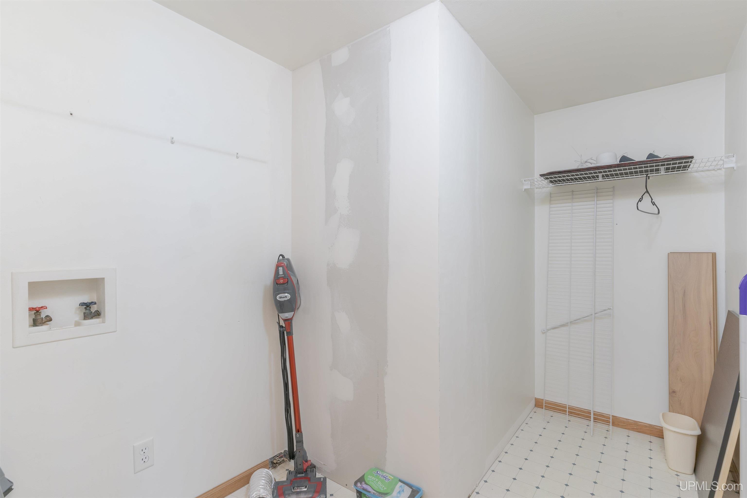 126 Big Bear Road UNIT 2, Iron River, MI, 49935-7862