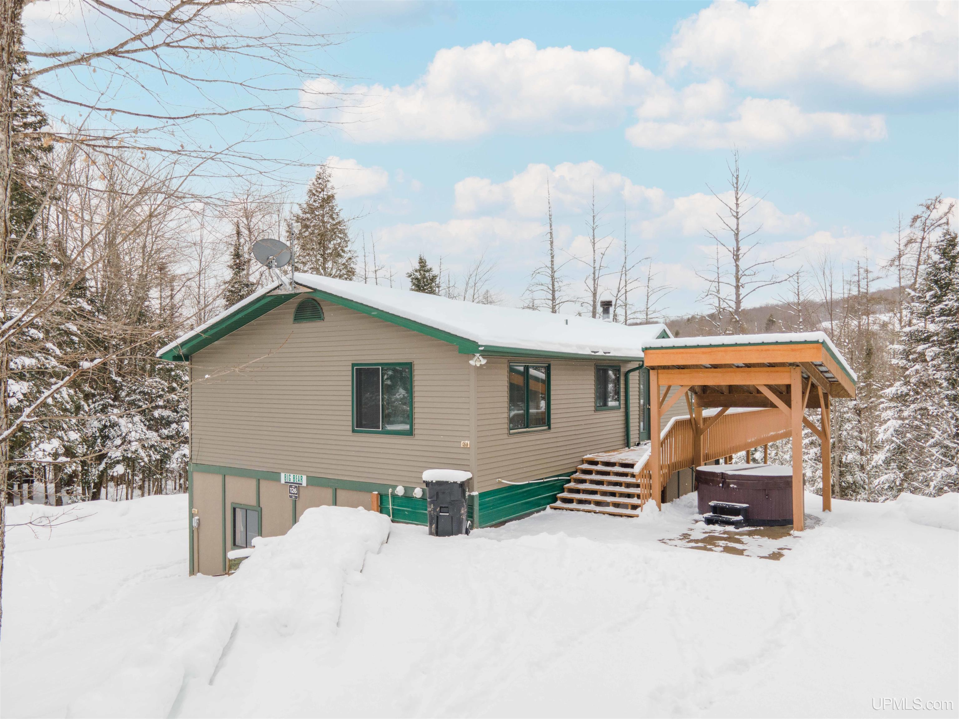 126 Big Bear Road UNIT 2, Iron River, MI, 49935-7862