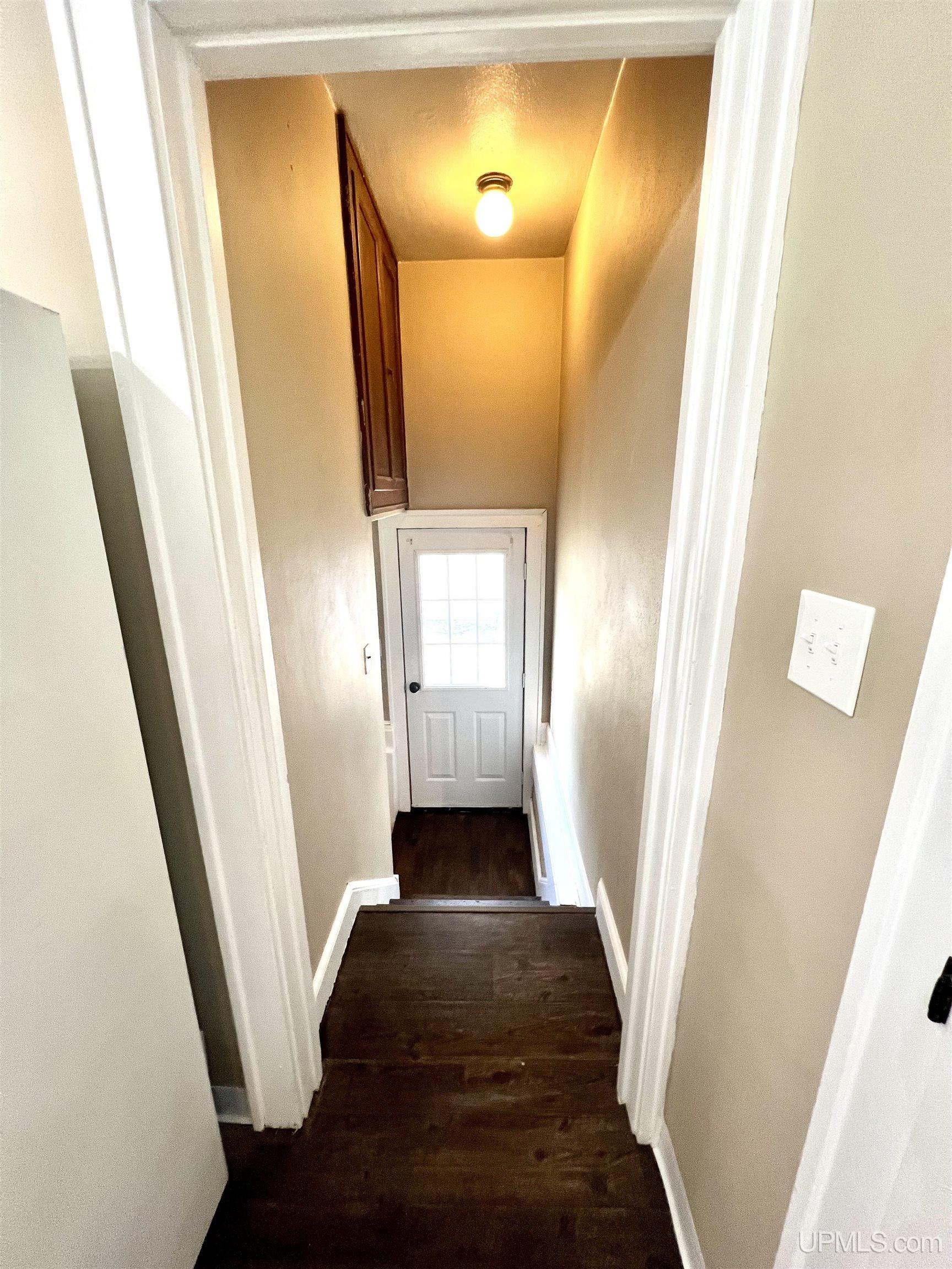 N1735 Spring Street