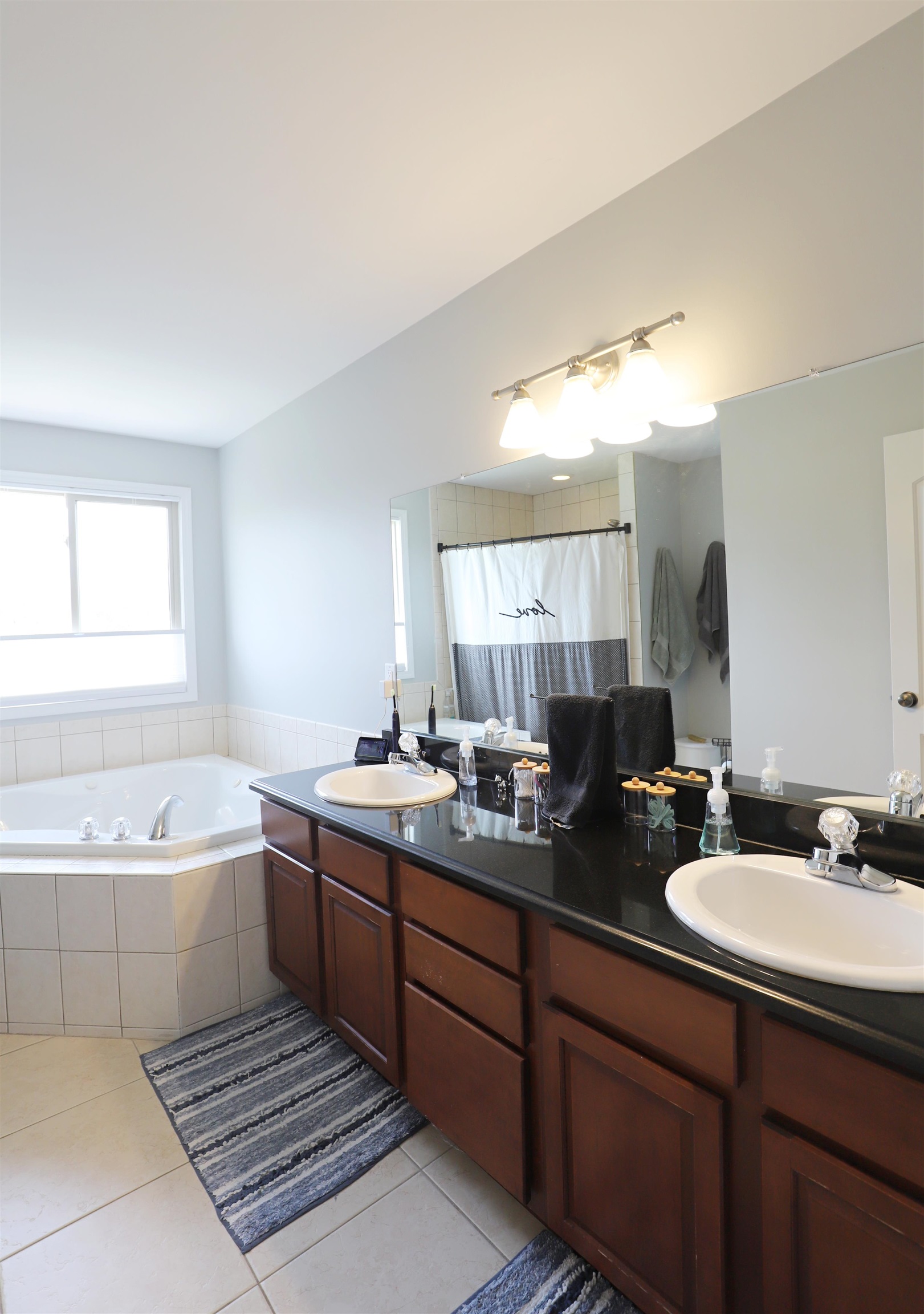 2214 Village Woods, Grand Blanc Twp, MI 48439 Photo