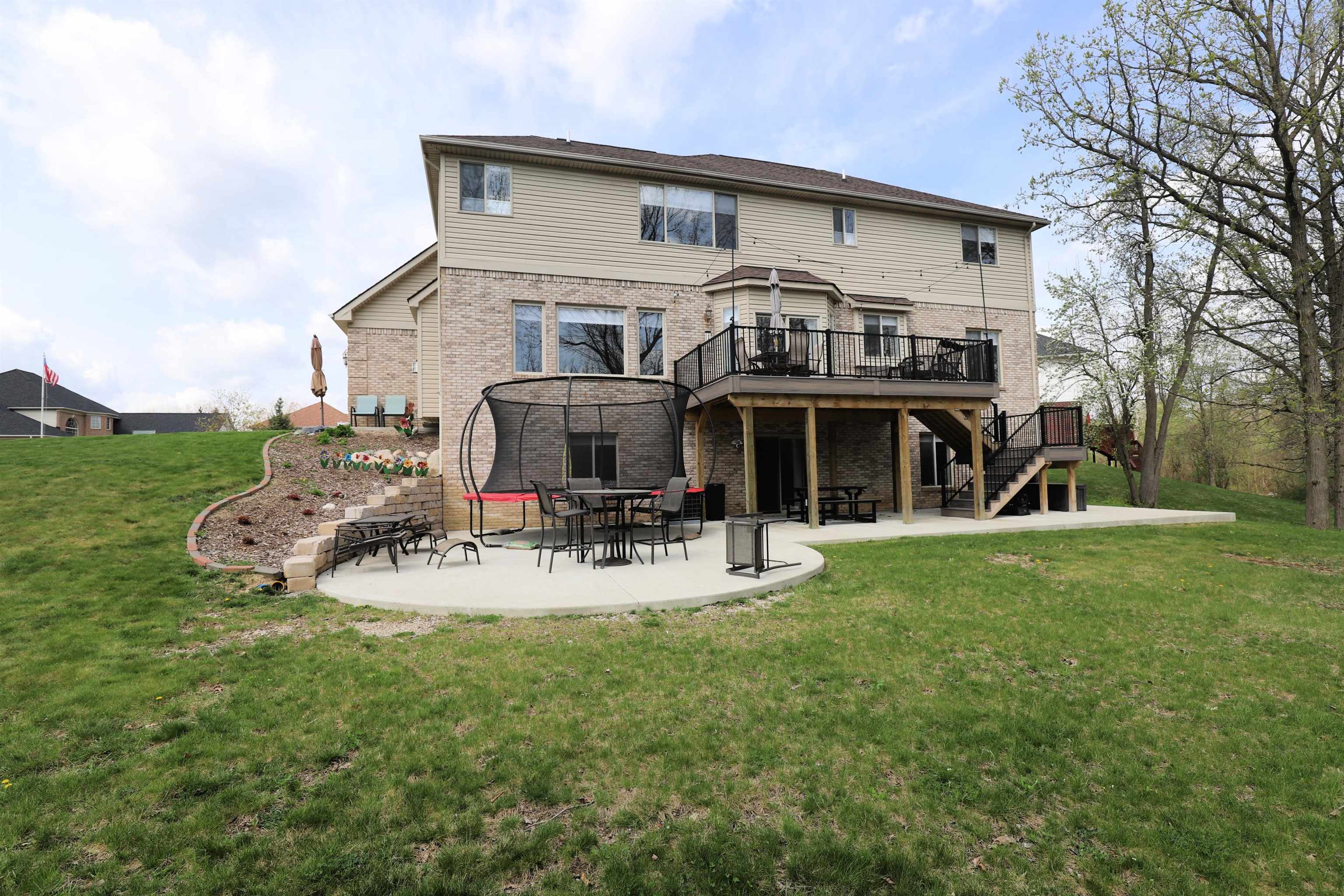 2214 Village Woods, Grand Blanc Twp, MI 48439 Photo