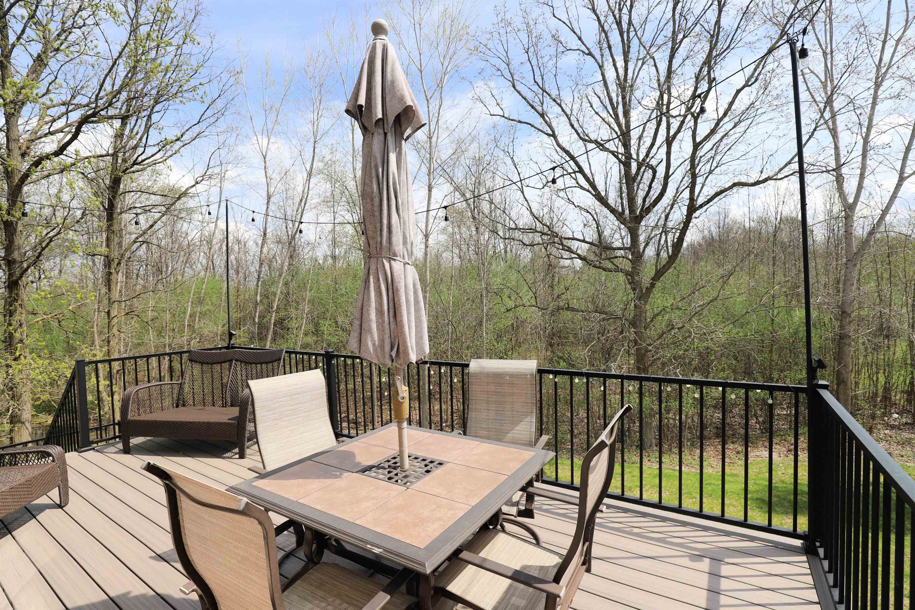 2214 Village Woods, Grand Blanc Twp, MI 48439 Photo