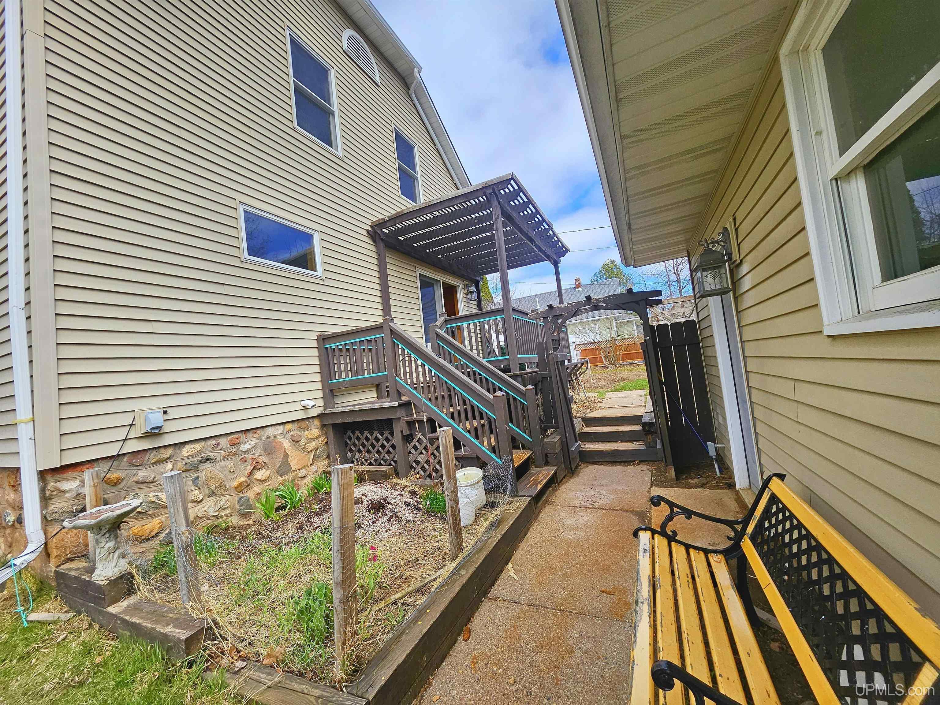 815 Wells Street
