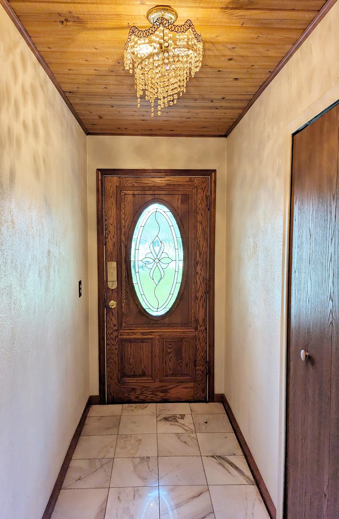 6452 Brian Circle, Burton, MI 48509 Photo