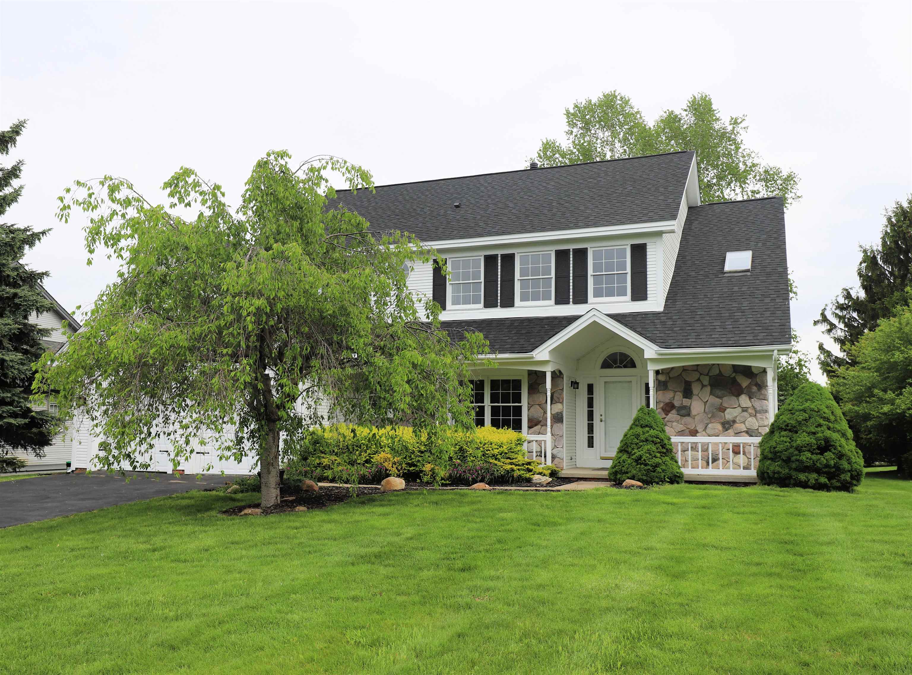 4116 Split Rail, Fenton Twp, MI 48430 Photo