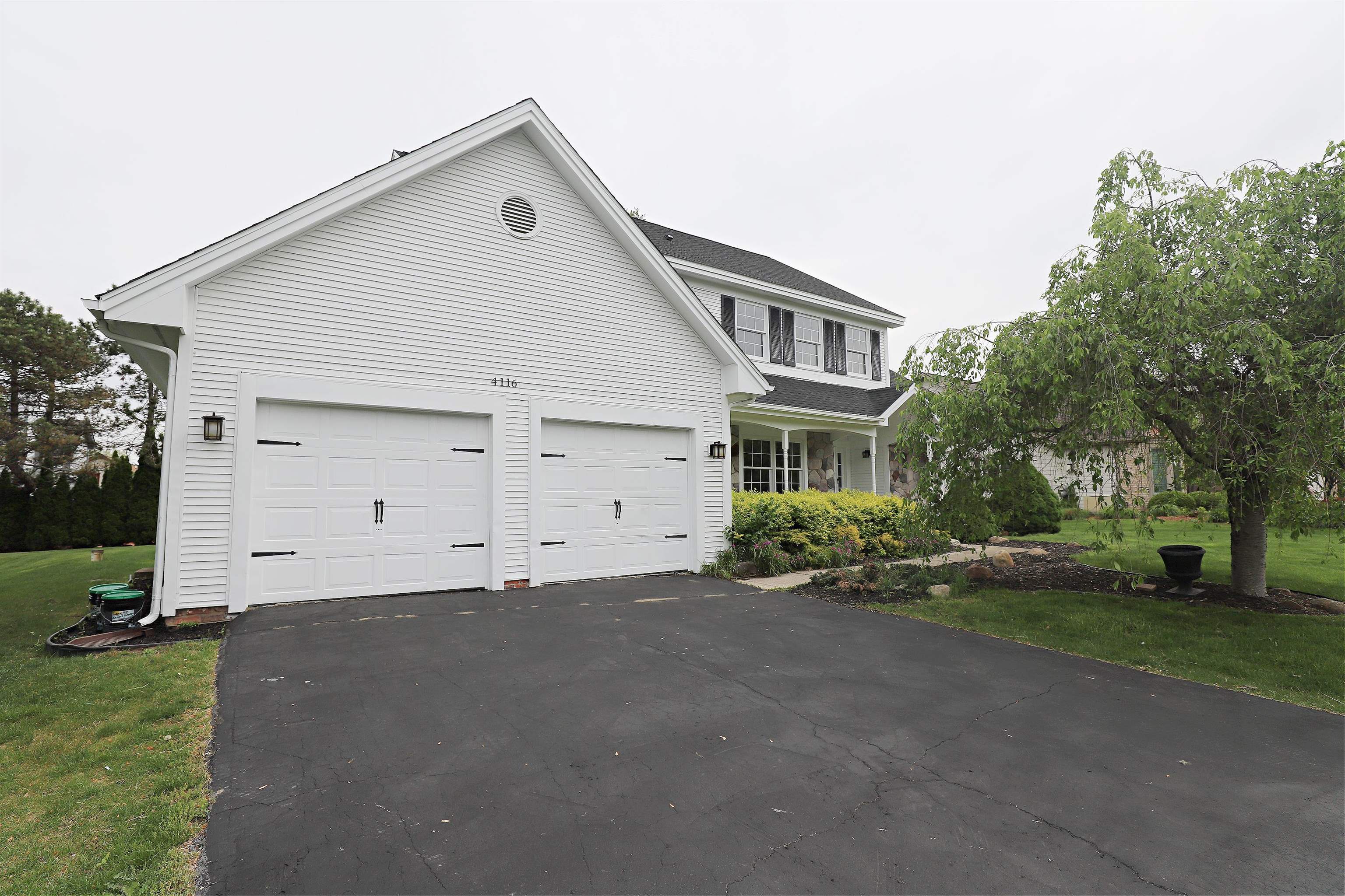 4116 Split Rail, Fenton Twp, MI 48430 Photo