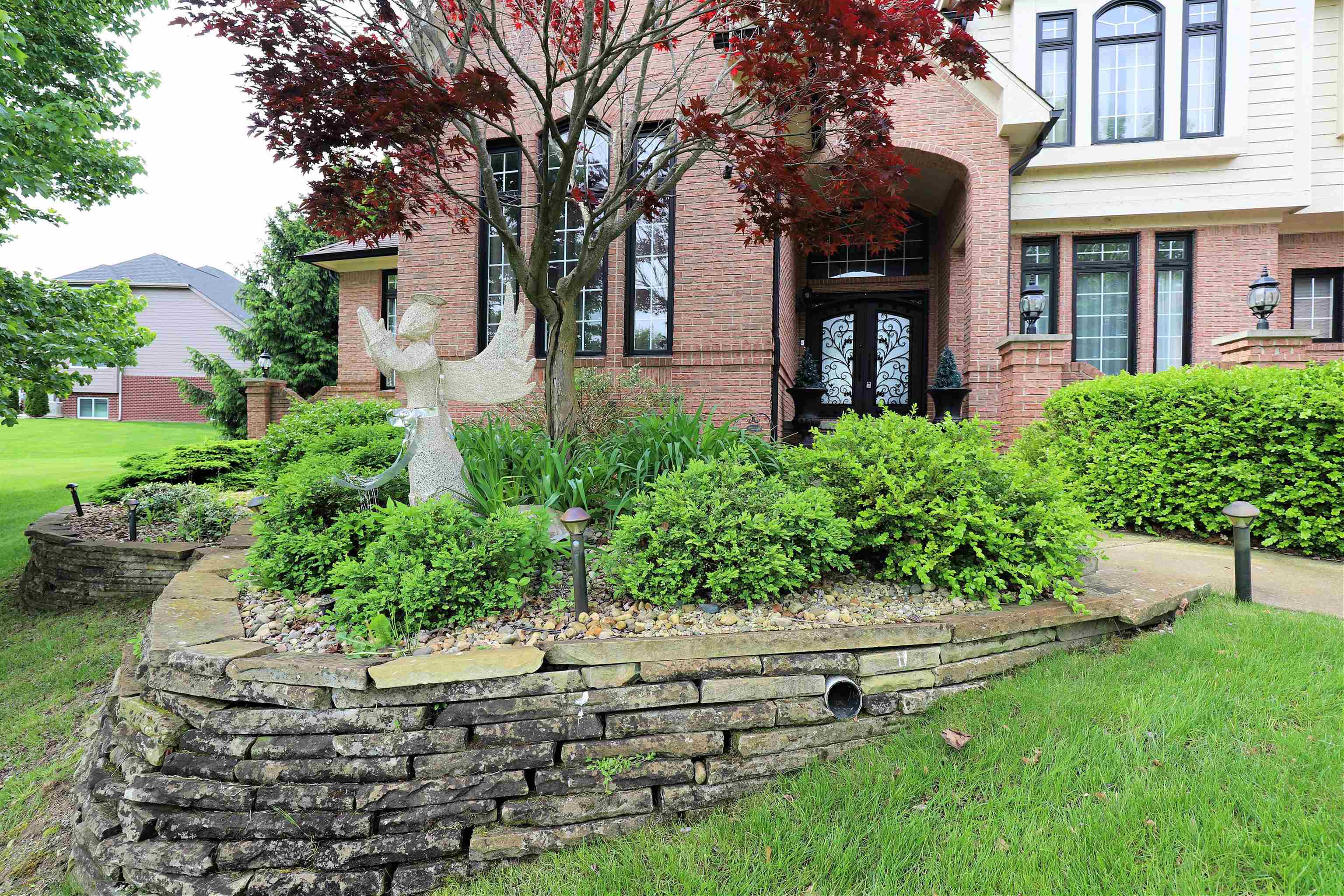 9881 King, Springfield Twp, MI 48350 Photo
