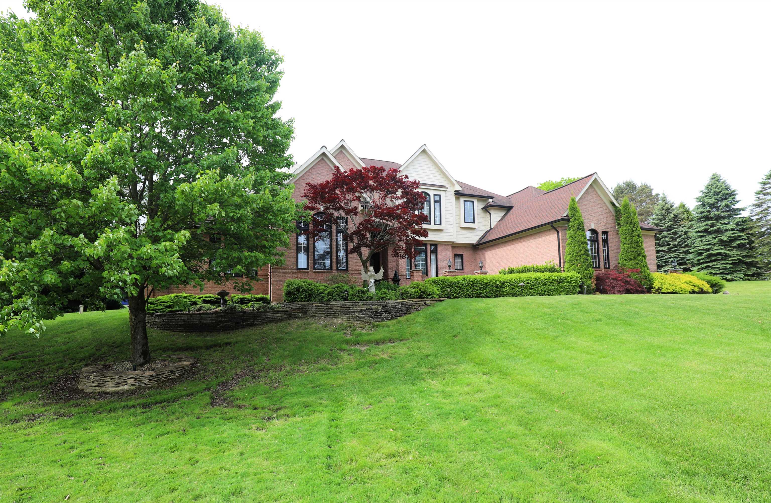 9881 King, Springfield Twp, MI 48350 Photo