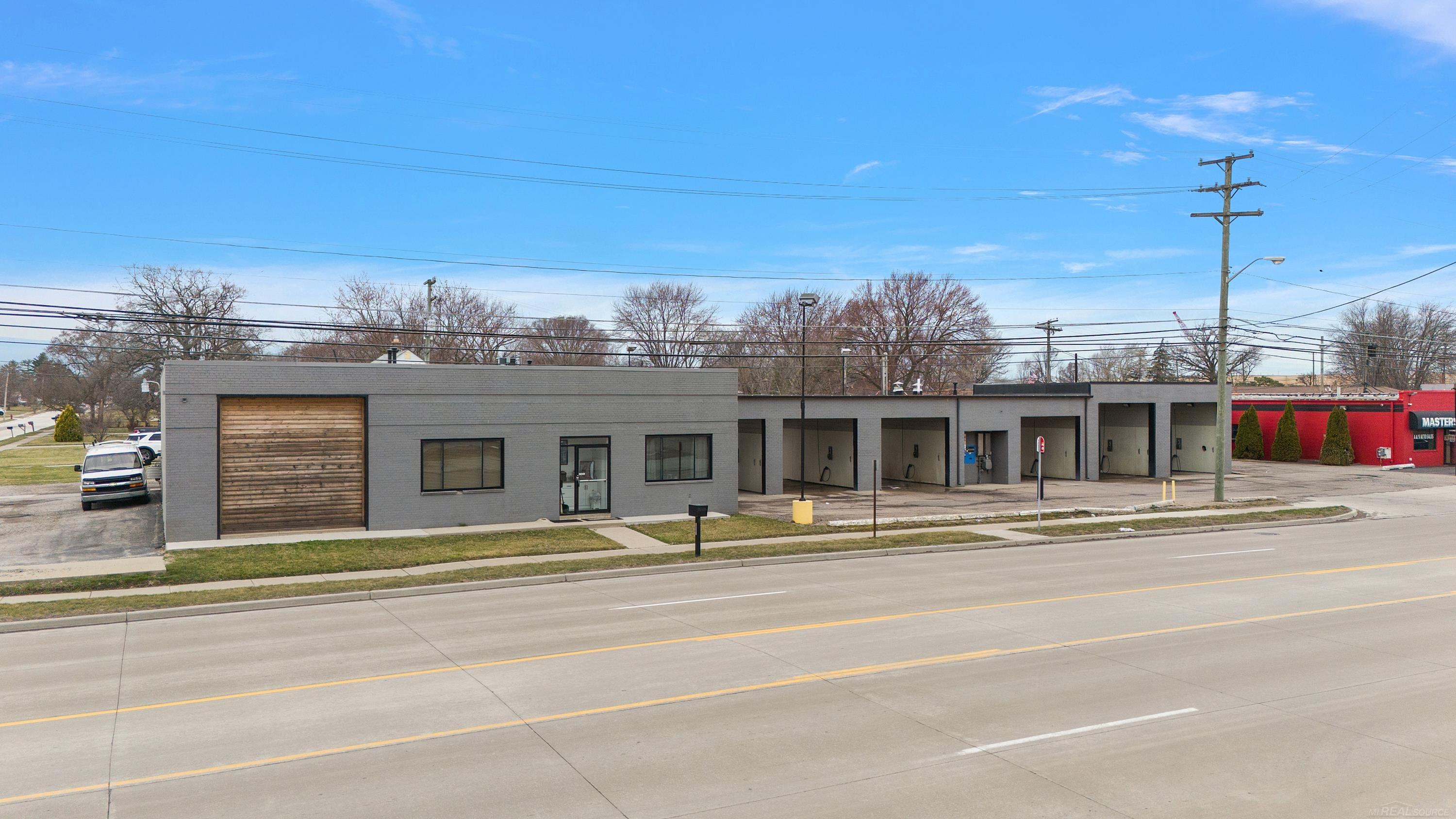 30201-30225 Little Mack AVE RosevilleCity_Macomb Michigan 48066