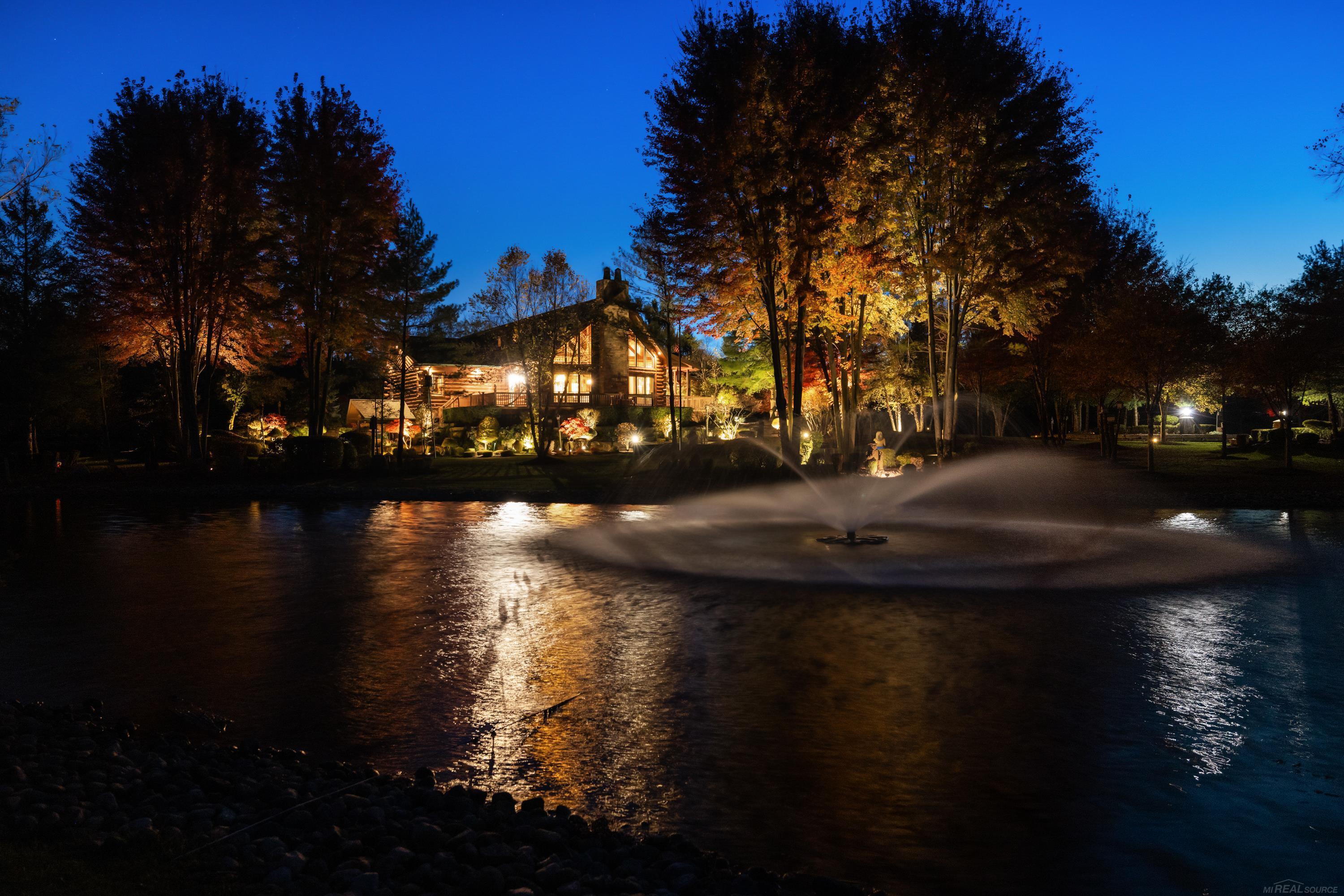 Homes for sale in Bruce Township Macomb, MI | 8252 Sandi Ln, Bruce Township Macomb, MI 48065 | MLS# 58050176785